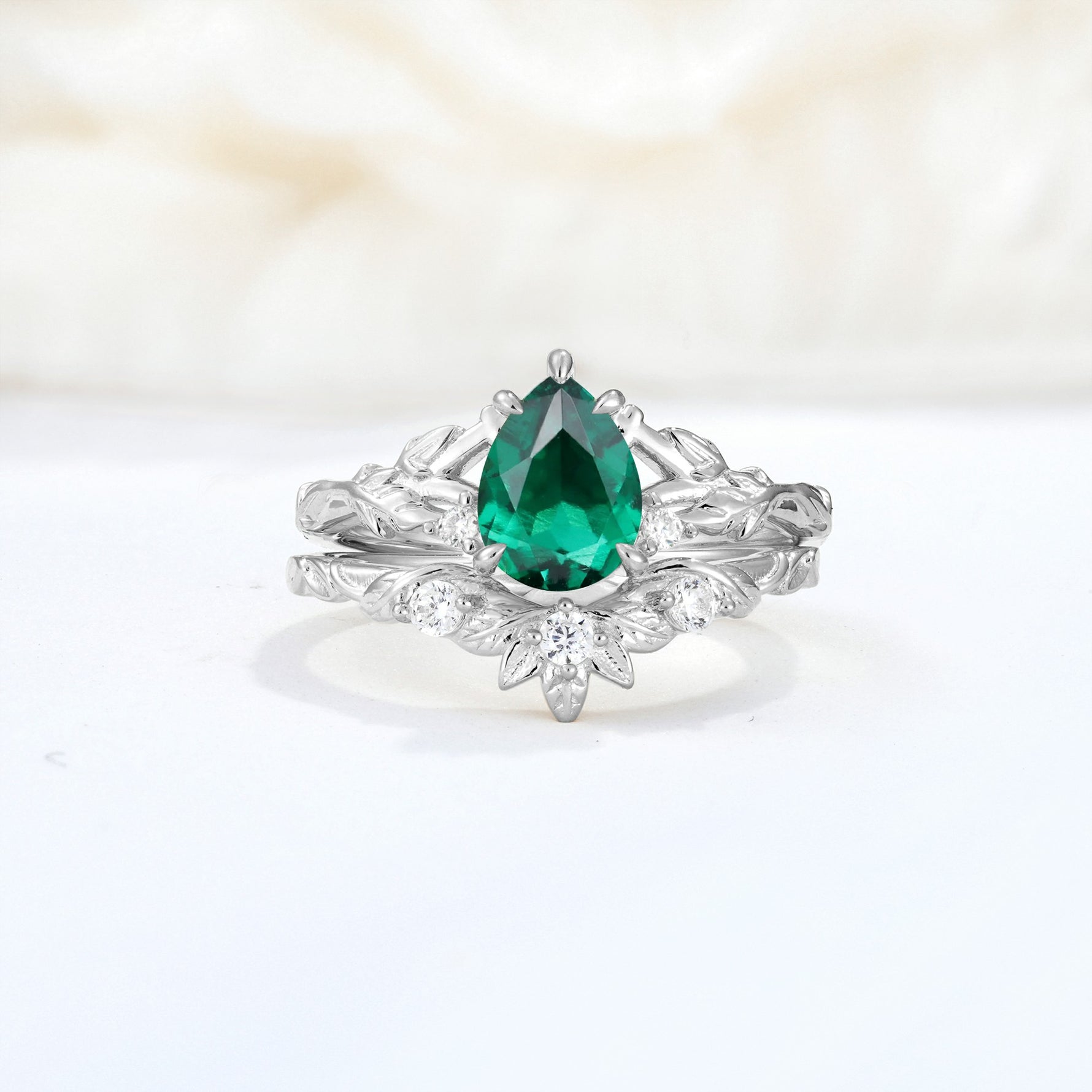 SR17127 Emerald Ring - Additional view