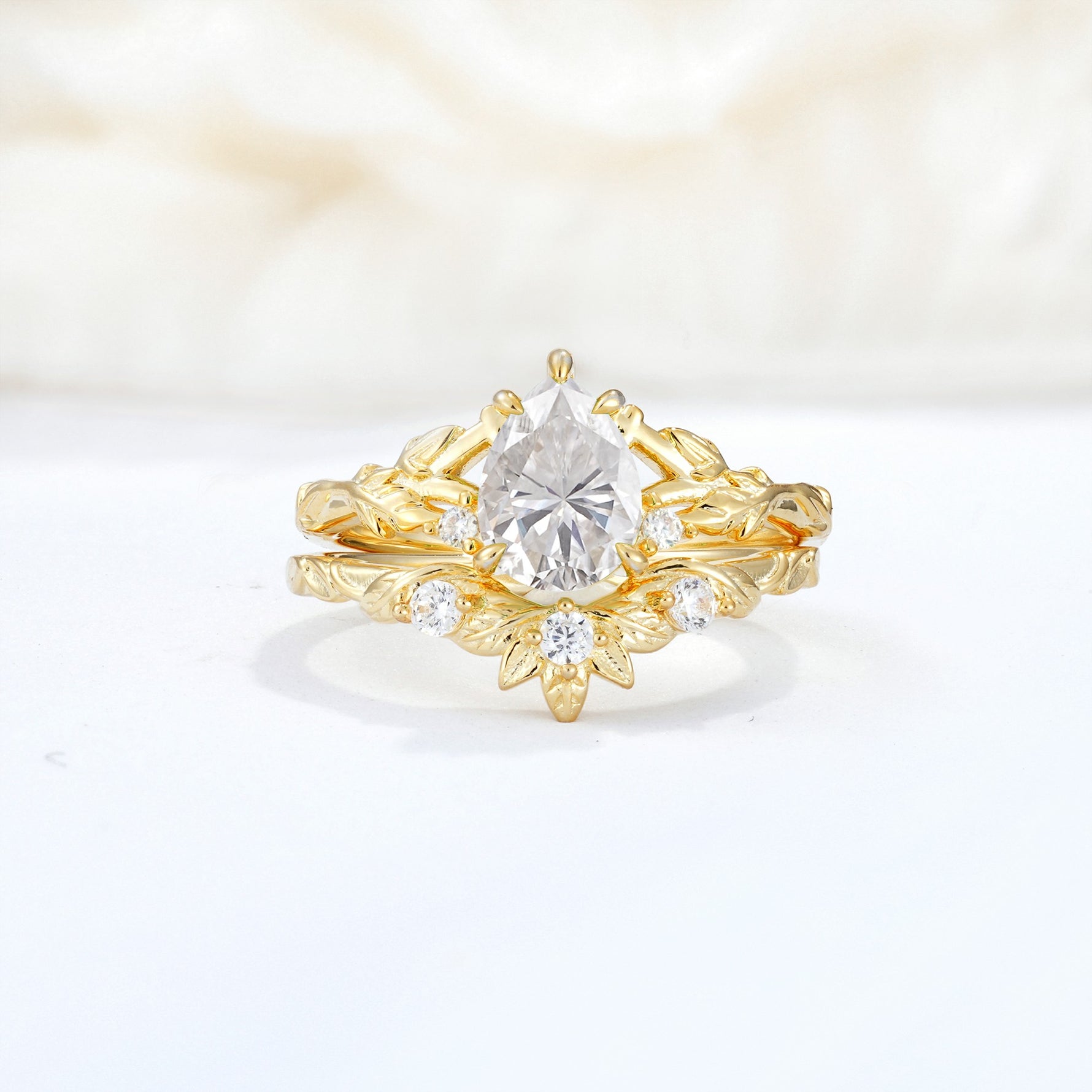 SR17127 Moissanite Ring - Yellow-Gold