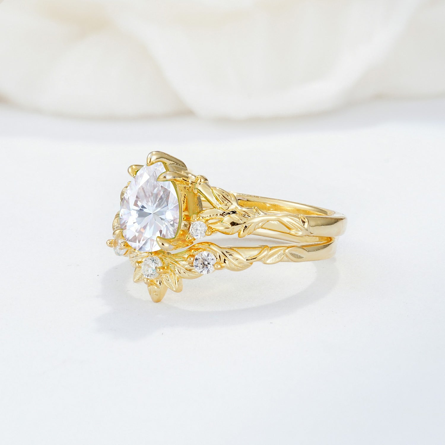 SR17127 Moissanite Ring - Rose-Gold
