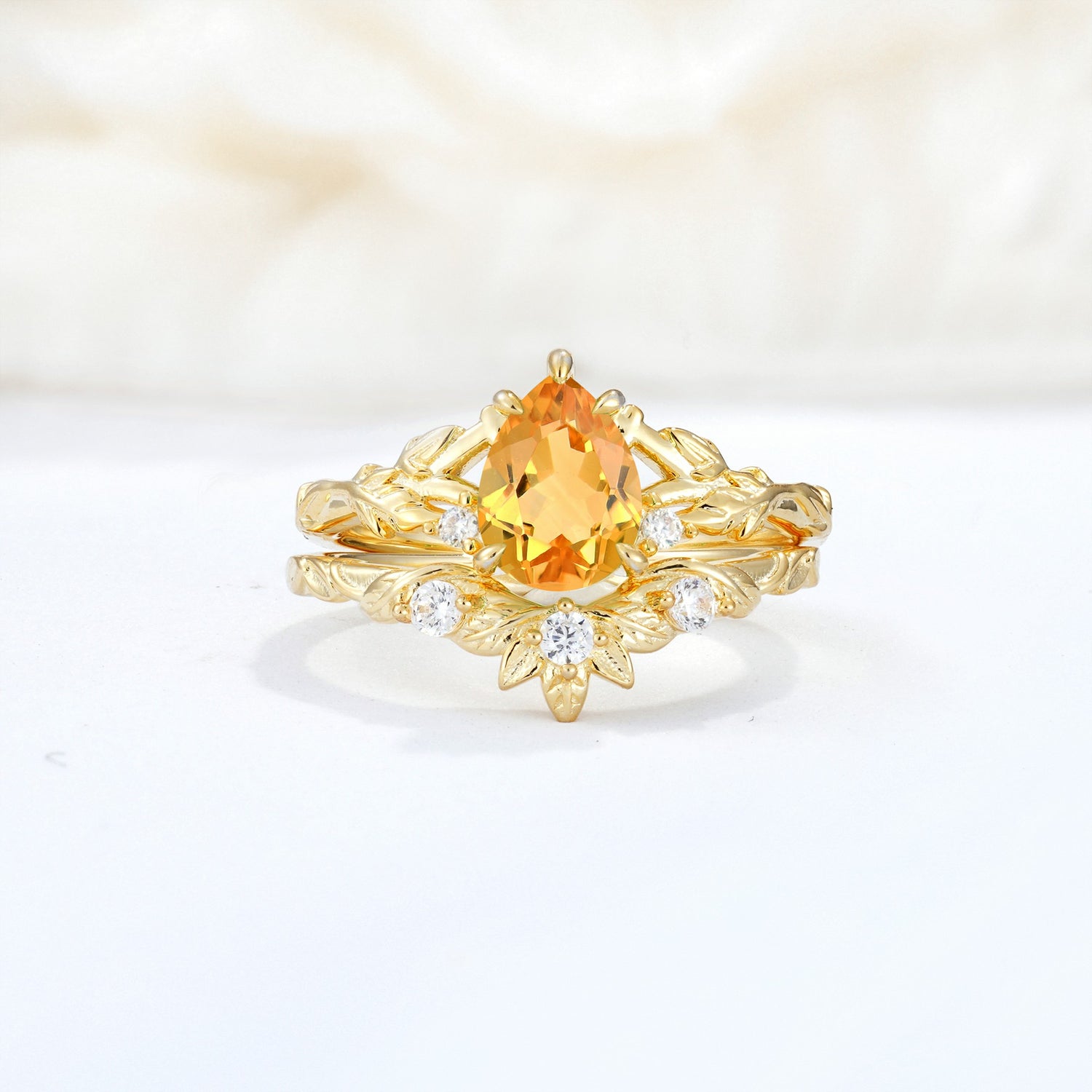 SR17127 Citrine Ring - Yellow-Gold
