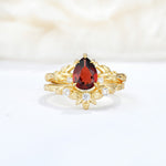 SR17127 Garnet Ring - Yellow-Gold
