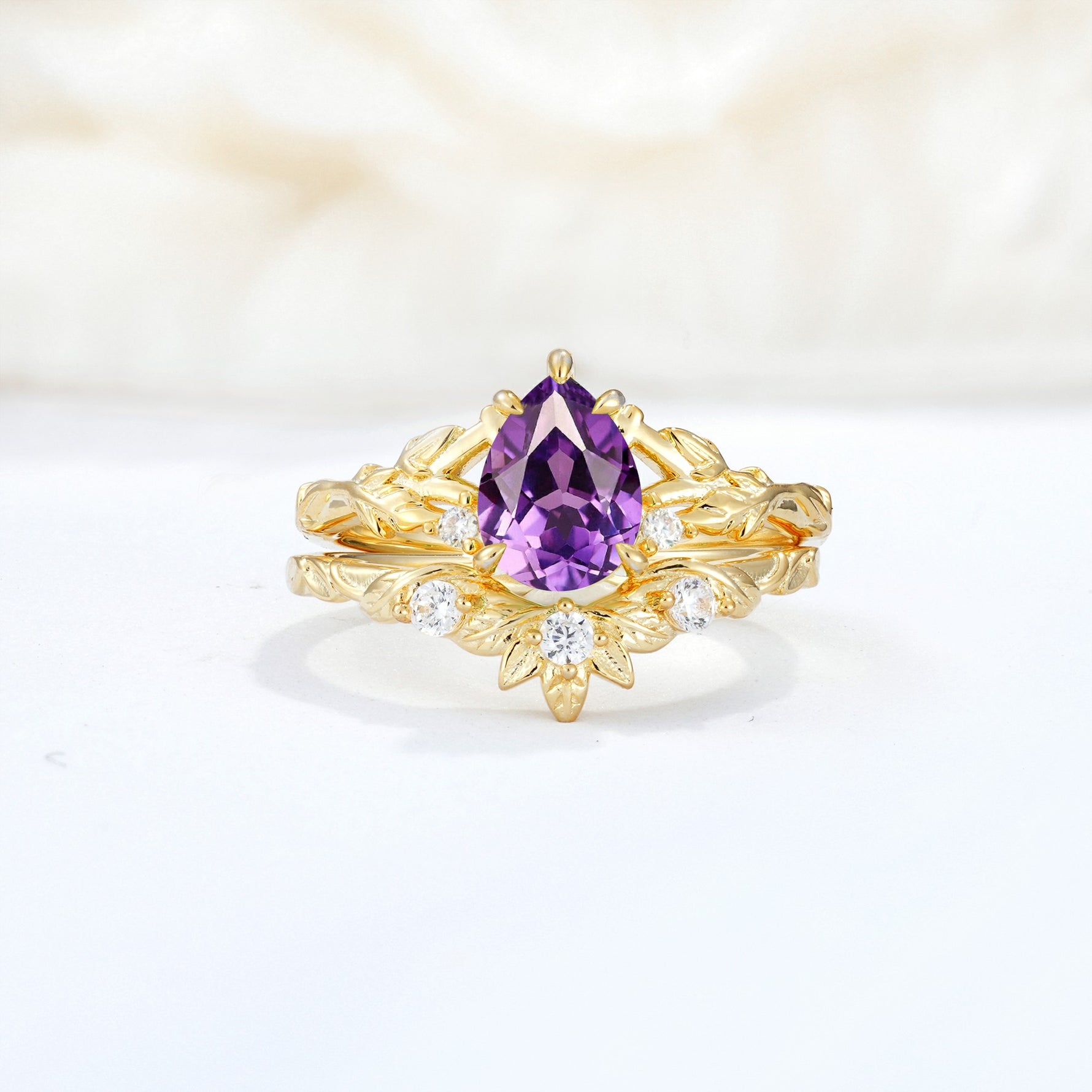 SR17127 Amethyst Ring - Yellow-Gold