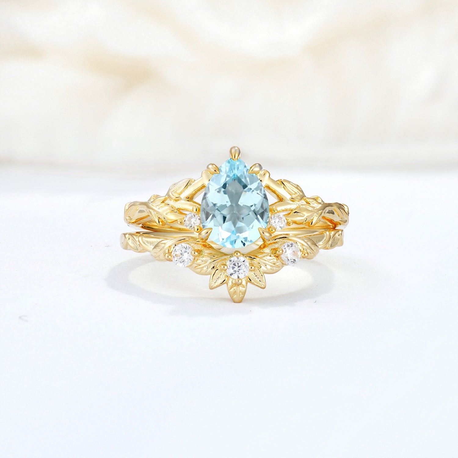 SR17127 Aquamarine Ring - Yellow-Gold