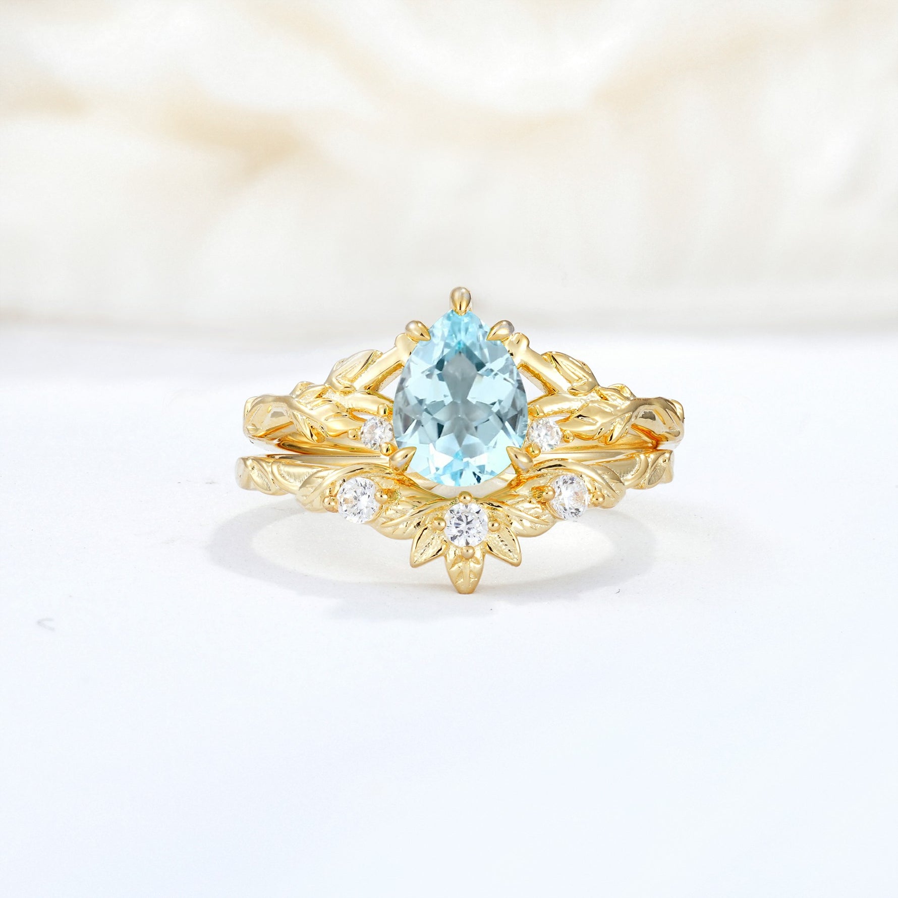 SR17127 Aquamarine Ring - Yellow-Gold