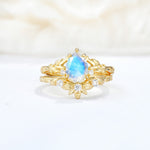 SR17127 Moonstone Ring - Yellow-Gold