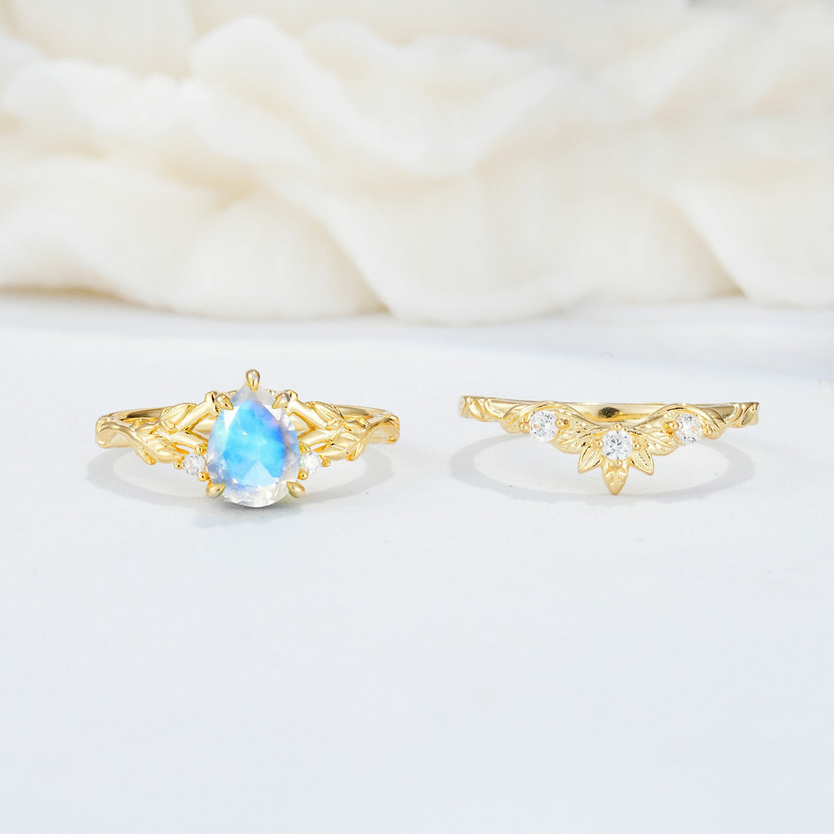 SR17127 Moonstone Ring - Additional view