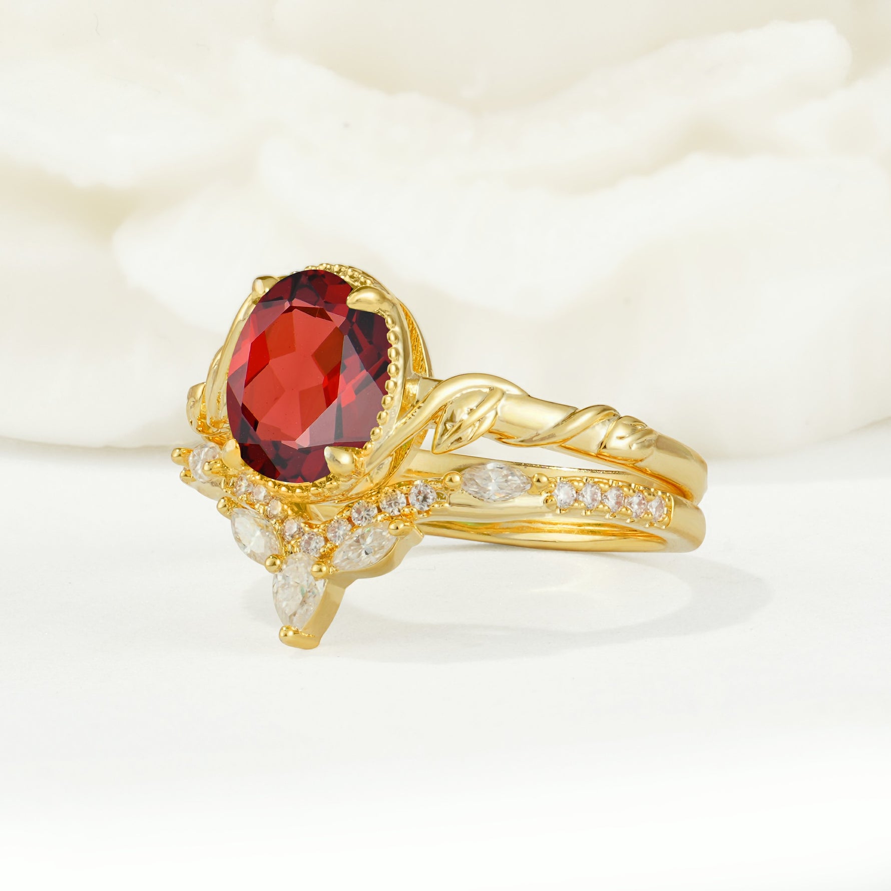 SR17128 Garnet Ring - White-Gold