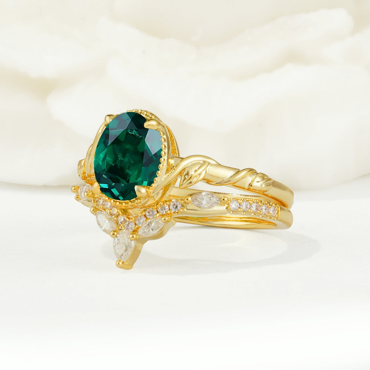 SR17128 Emerald Ring - White-Gold