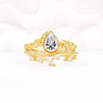 Nature-Inspired Bezel Pear Cut Lab Diamond Engagement Ring Set - Yellow-Gold