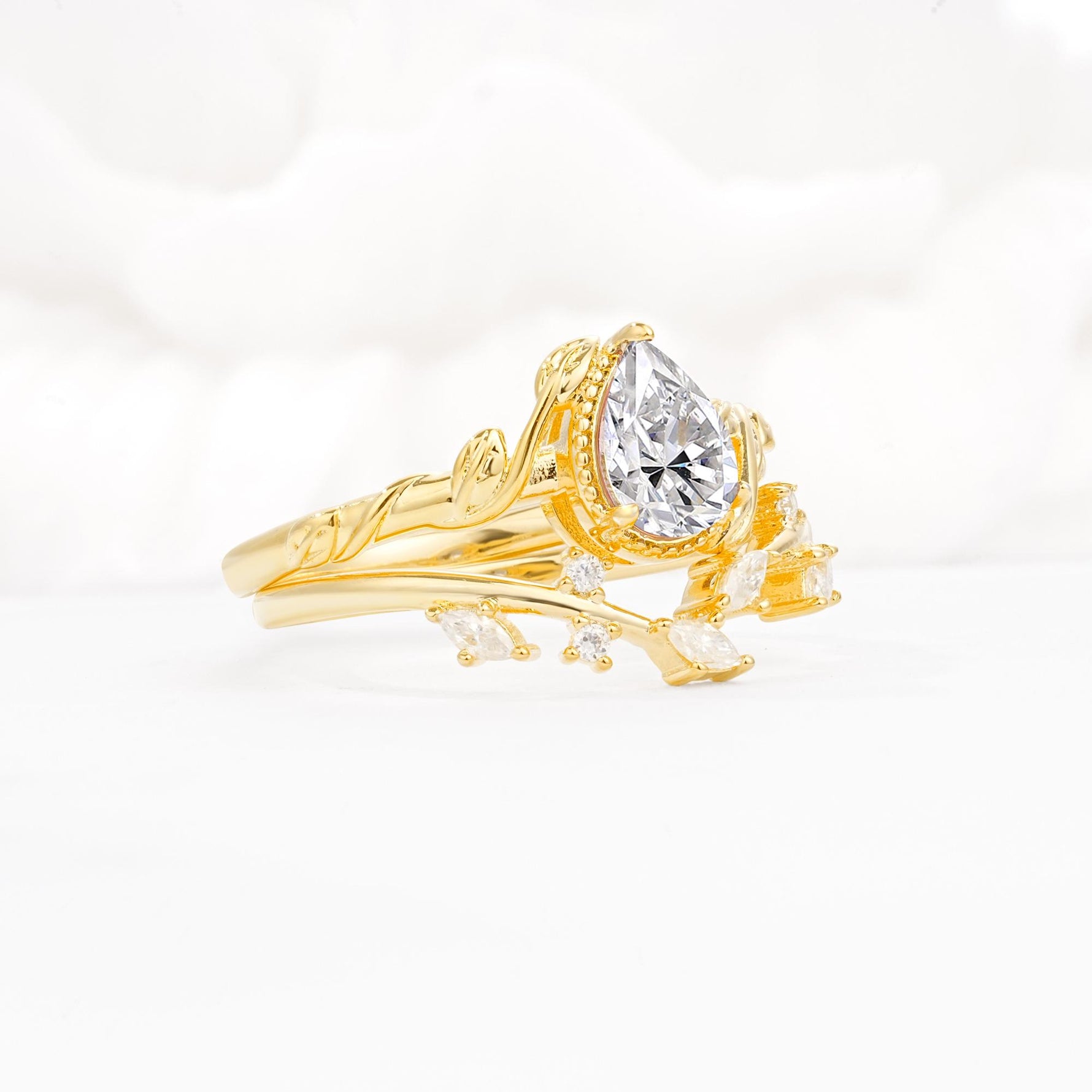 Nature-Inspired Bezel Pear Cut Lab Diamond Engagement Ring Set - Rose-Gold