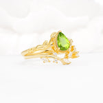 Nature-Inspired Bezel Pear Cut Peridot Engagement Ring Set - Rose-Gold