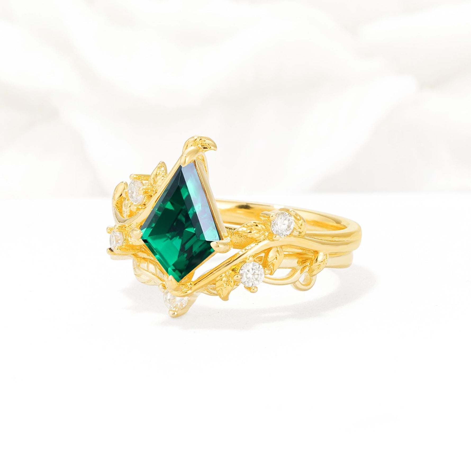 Botanical Kite Cut Emerald Engagement Ring Set with Vine Accents - Rose-Gold