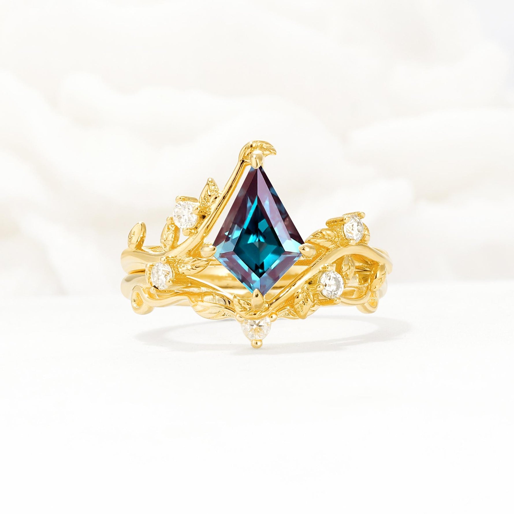 Botanical Kite Cut Alexandrite Engagement Ring Set with Vine Accents - Yellow-Gold