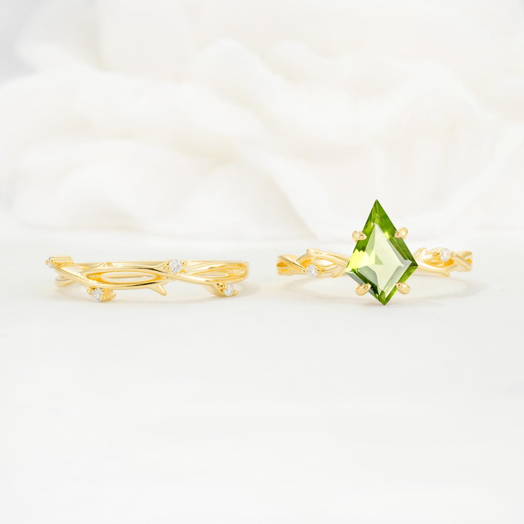 Nature-Inspired Kite Cut Peridot Engagement Ring Set with Vine Accents - Additional view
