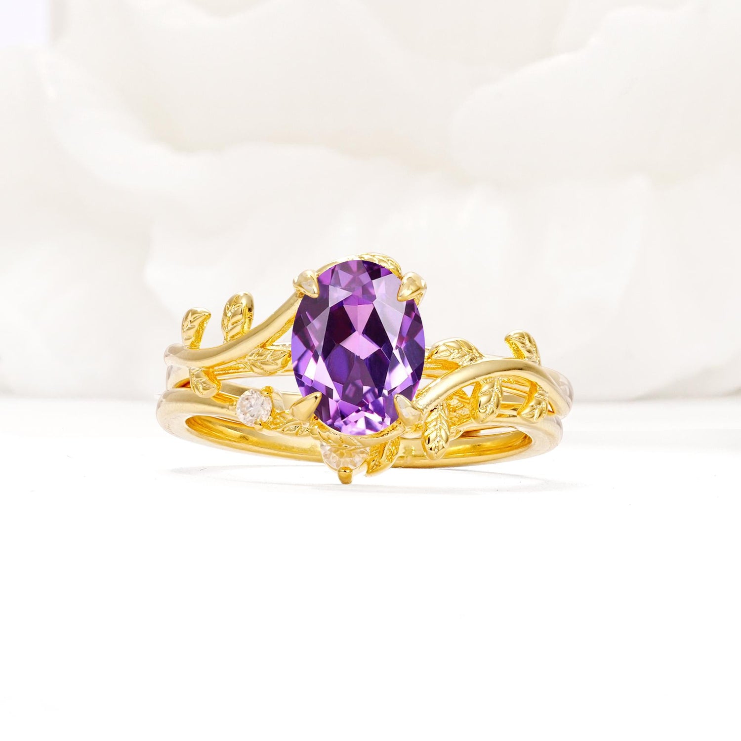 Nature-Inspired Oval Cut Amethyst Engagement Ring Set with Leaf Accents - Yellow-Gold