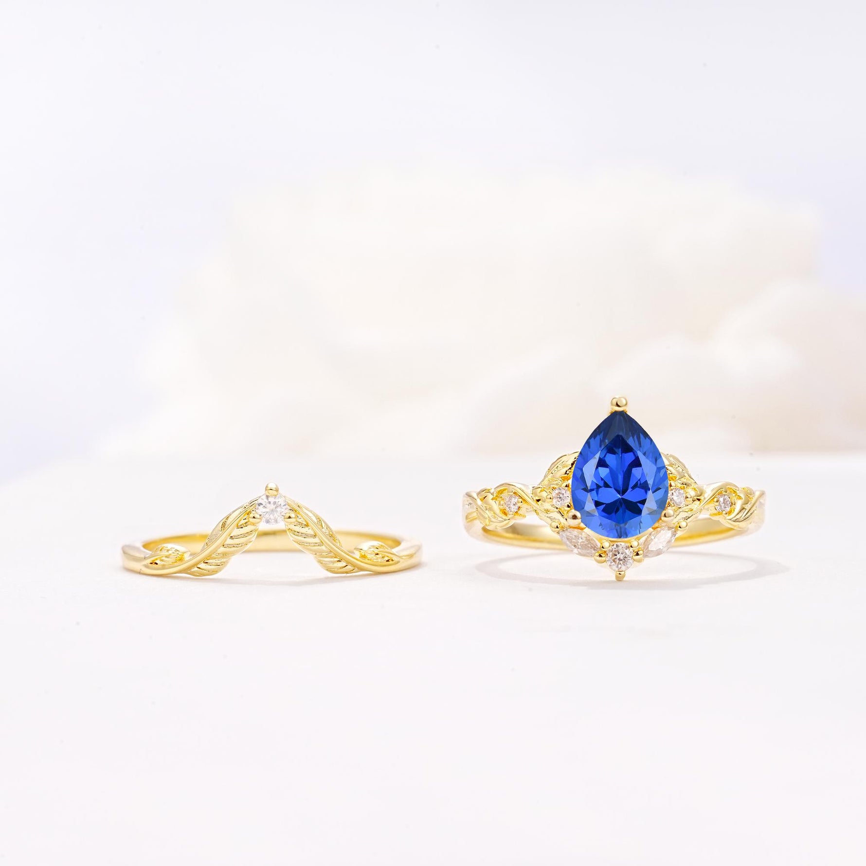 Vintage Filigree Pear Cut Sapphire Engagement Ring Set - White-Gold