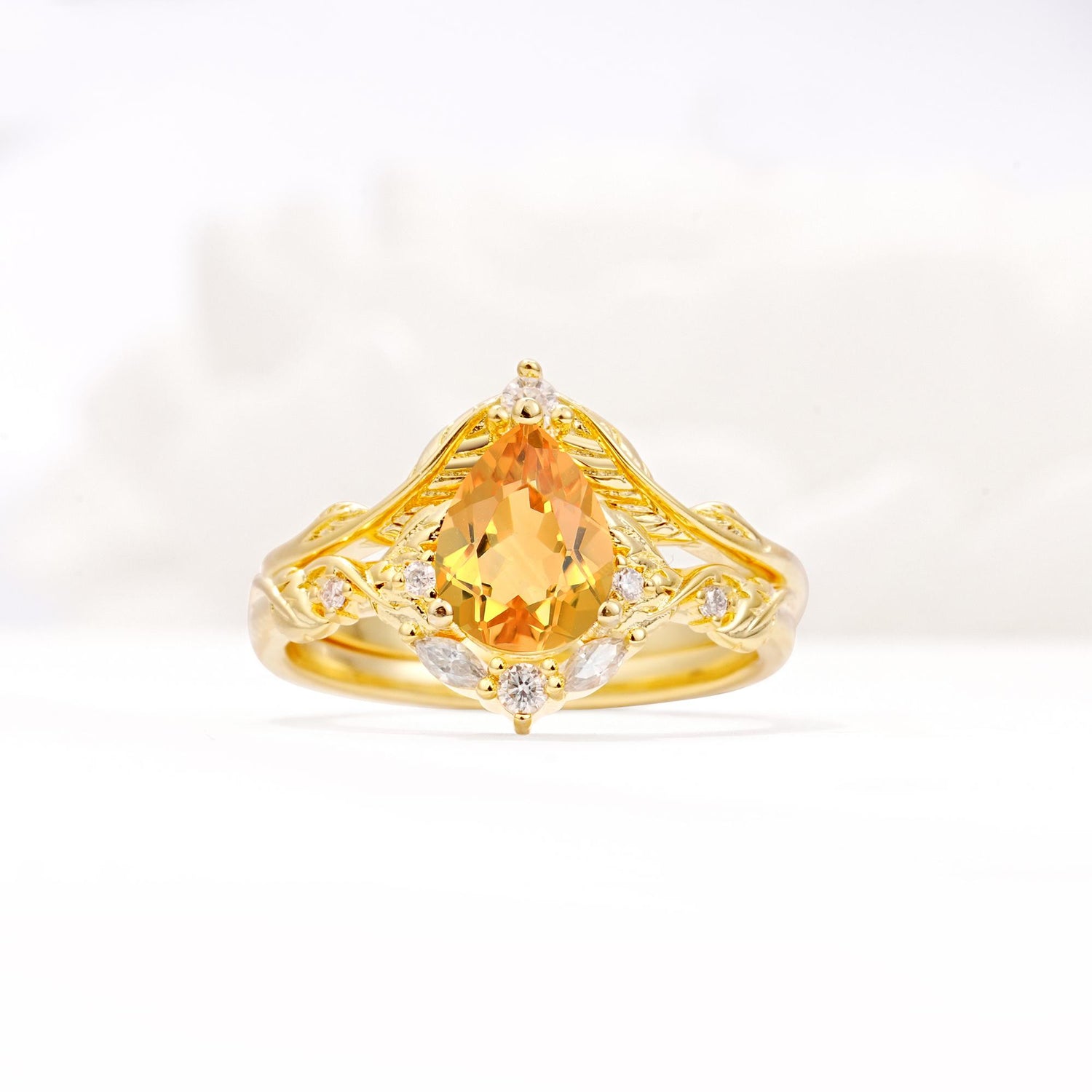 Vintage Filigree Pear Cut Citrine Engagement Ring Set - Yellow-Gold