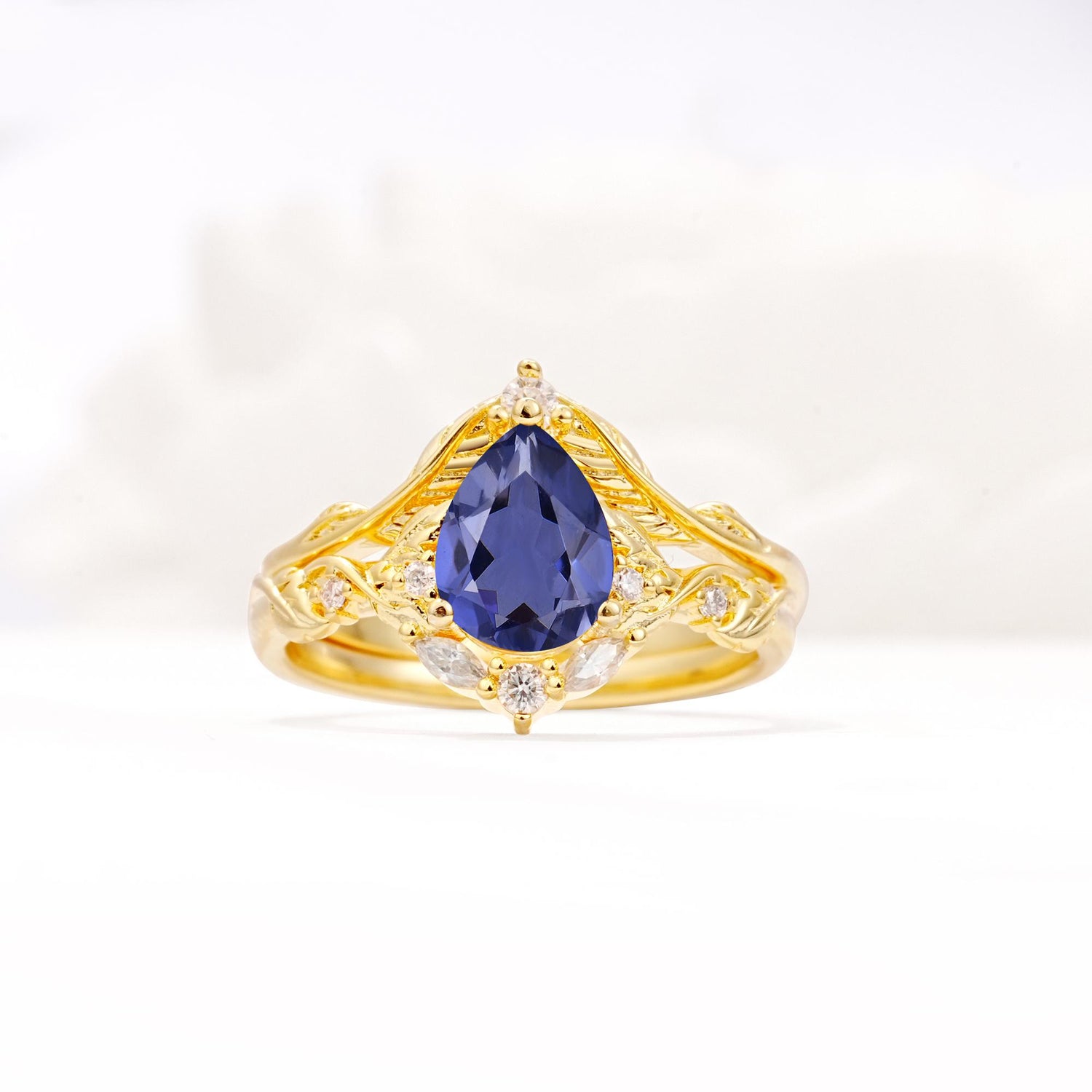 Vintage Filigree Pear Cut Tanzanite Engagement Ring Set - Yellow-Gold