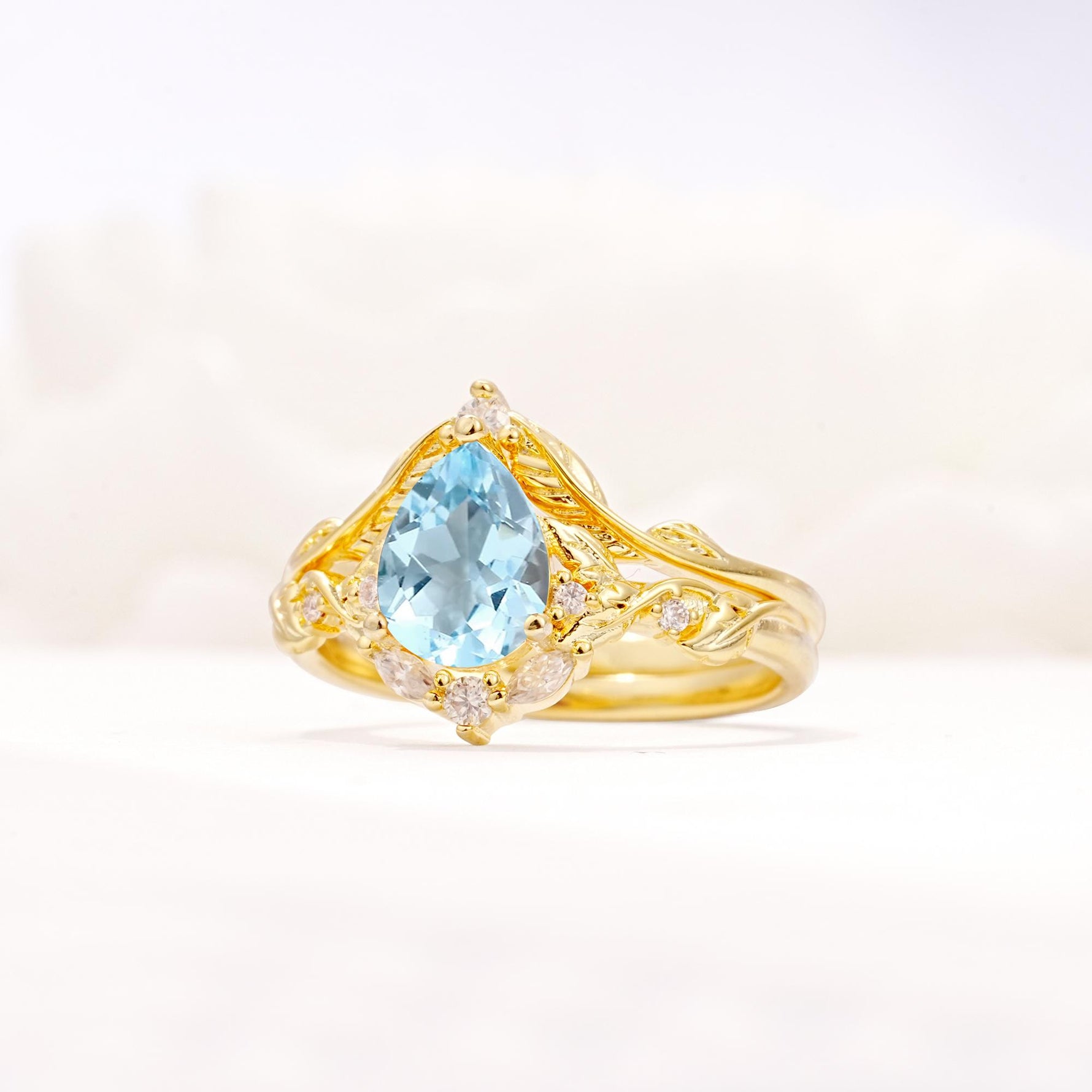 Vintage Filigree Pear Cut Aquamarine Engagement Ring Set - Rose-Gold
