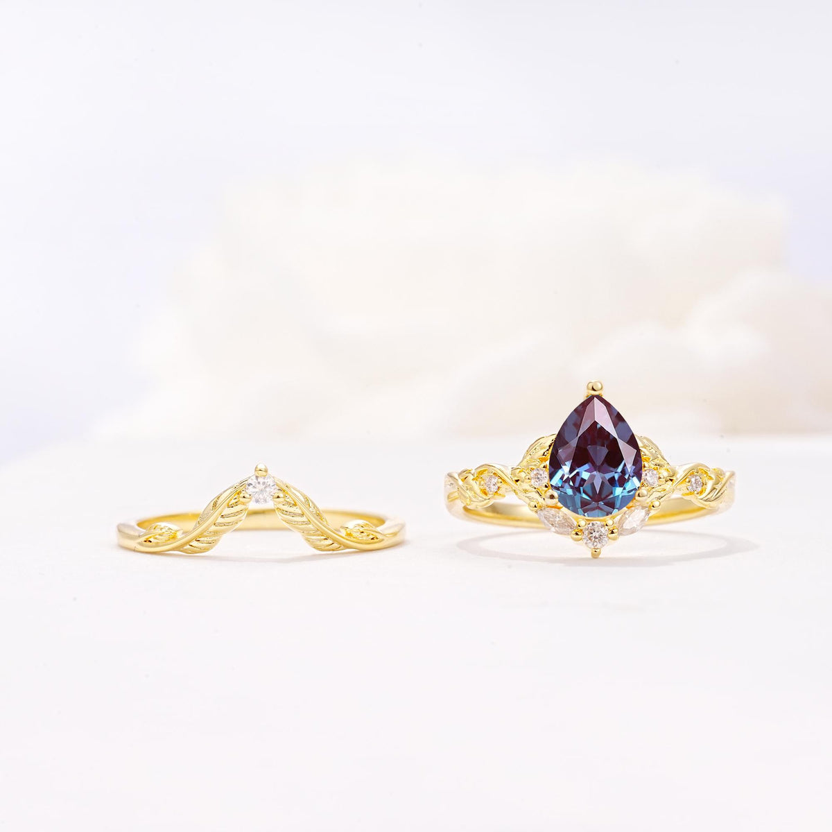 Vintage Filigree Pear Cut Alexandrite Engagement Ring Set - White-Gold