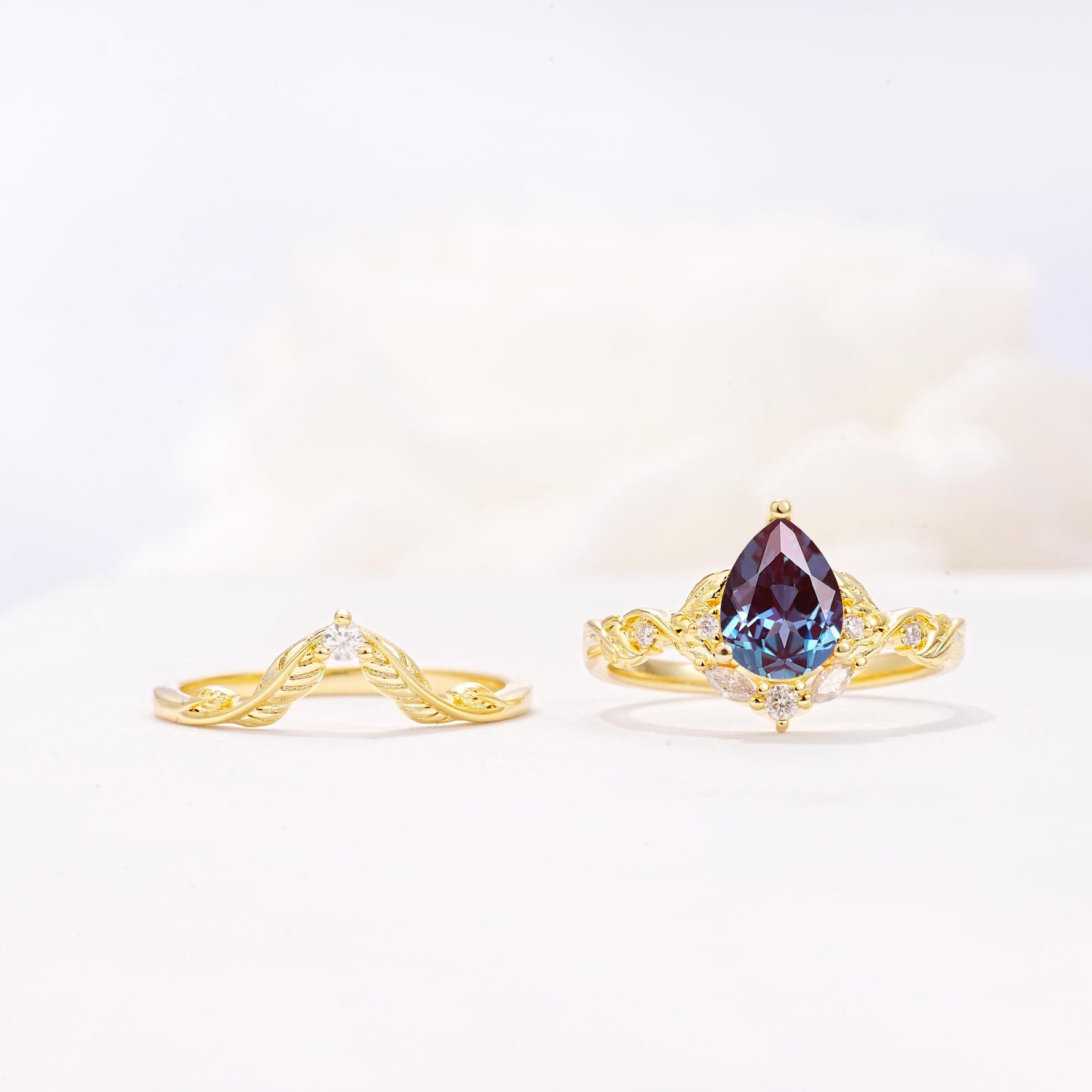 Vintage Filigree Pear Cut Alexandrite Engagement Ring Set - White-Gold