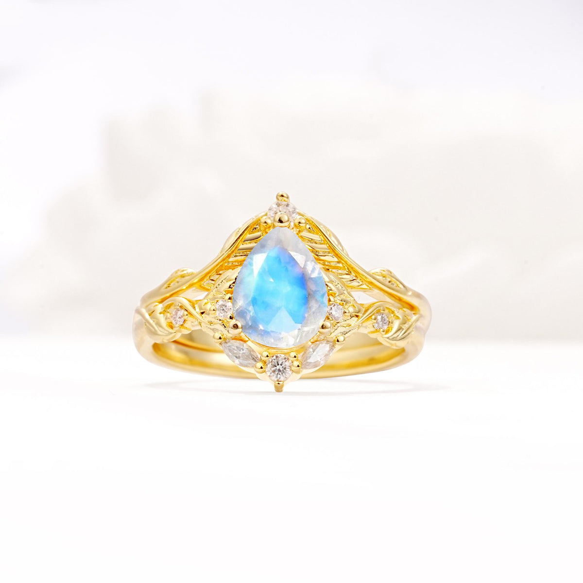 Vintage Filigree Pear Cut Moonstone Engagement Ring Set - Yellow-Gold
