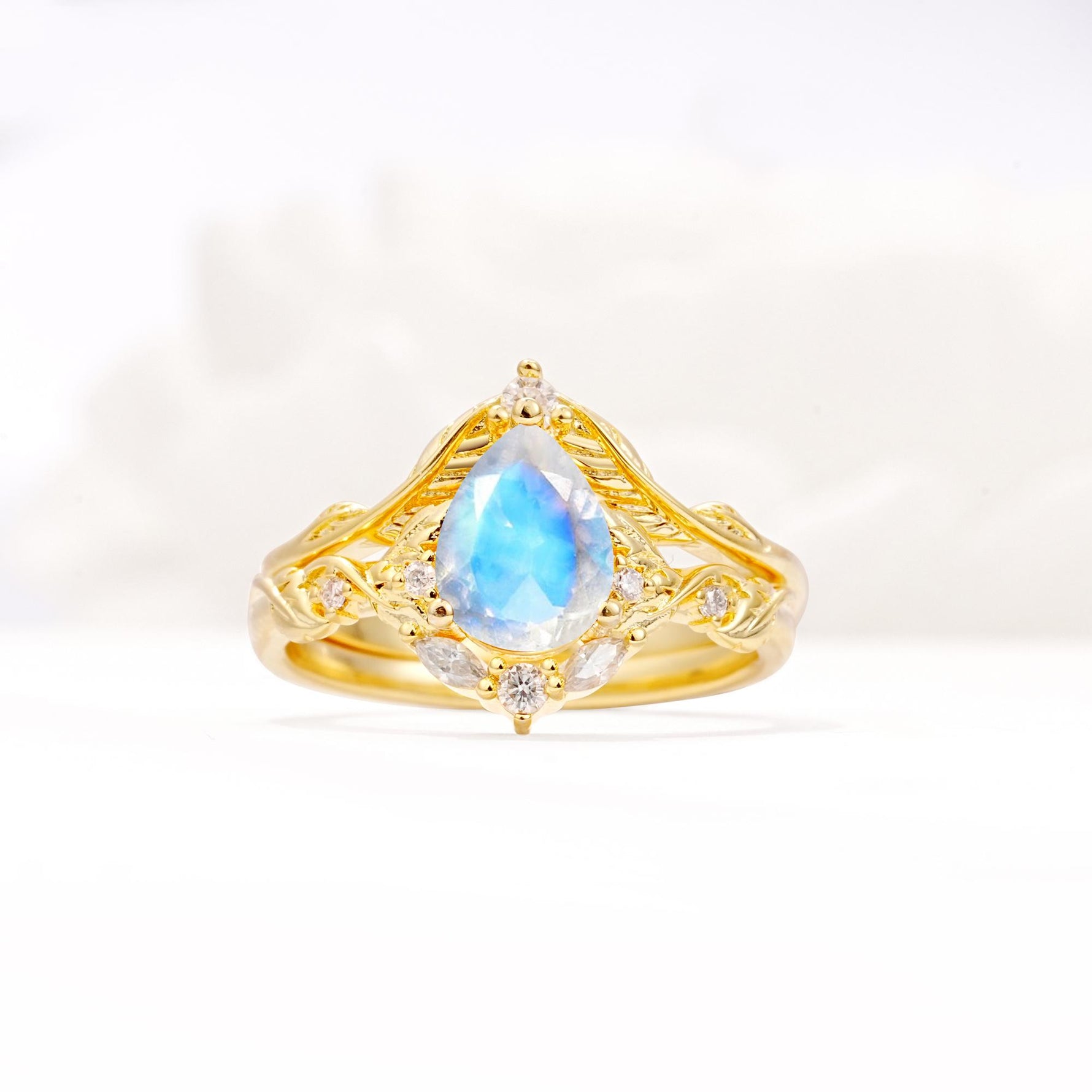 Vintage Filigree Pear Cut Moonstone Engagement Ring Set - Yellow-Gold