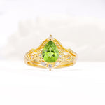 Vintage Filigree Pear Cut Peridot Engagement Ring Set - Yellow-Gold