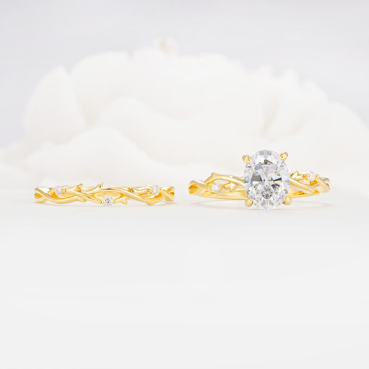 Nature-Inspired Oval Cut Moissanite Engagement Ring Set with Twig Accents - Additional view