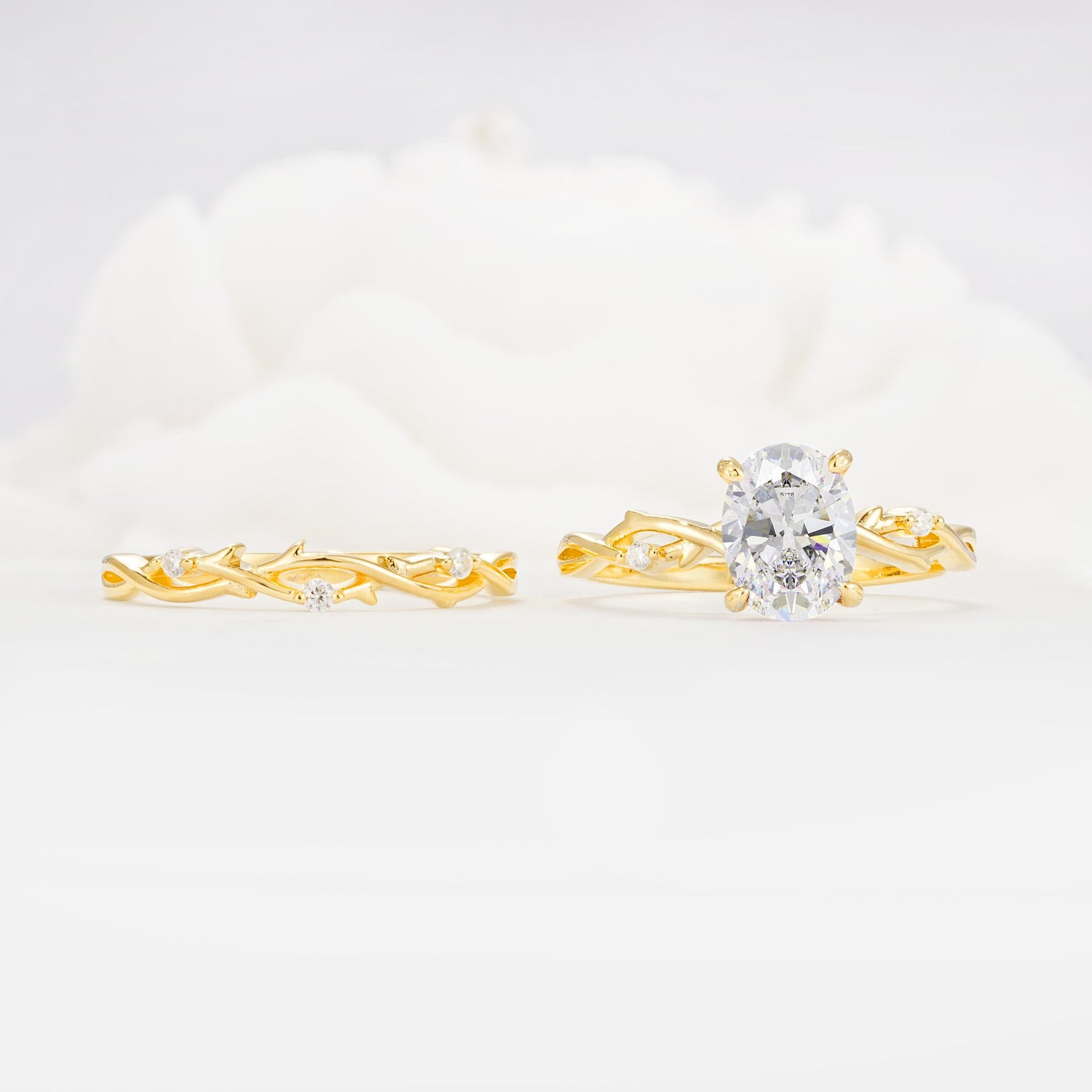 Nature-Inspired Oval Cut Moissanite Engagement Ring Set with Twig Accents - Additional view