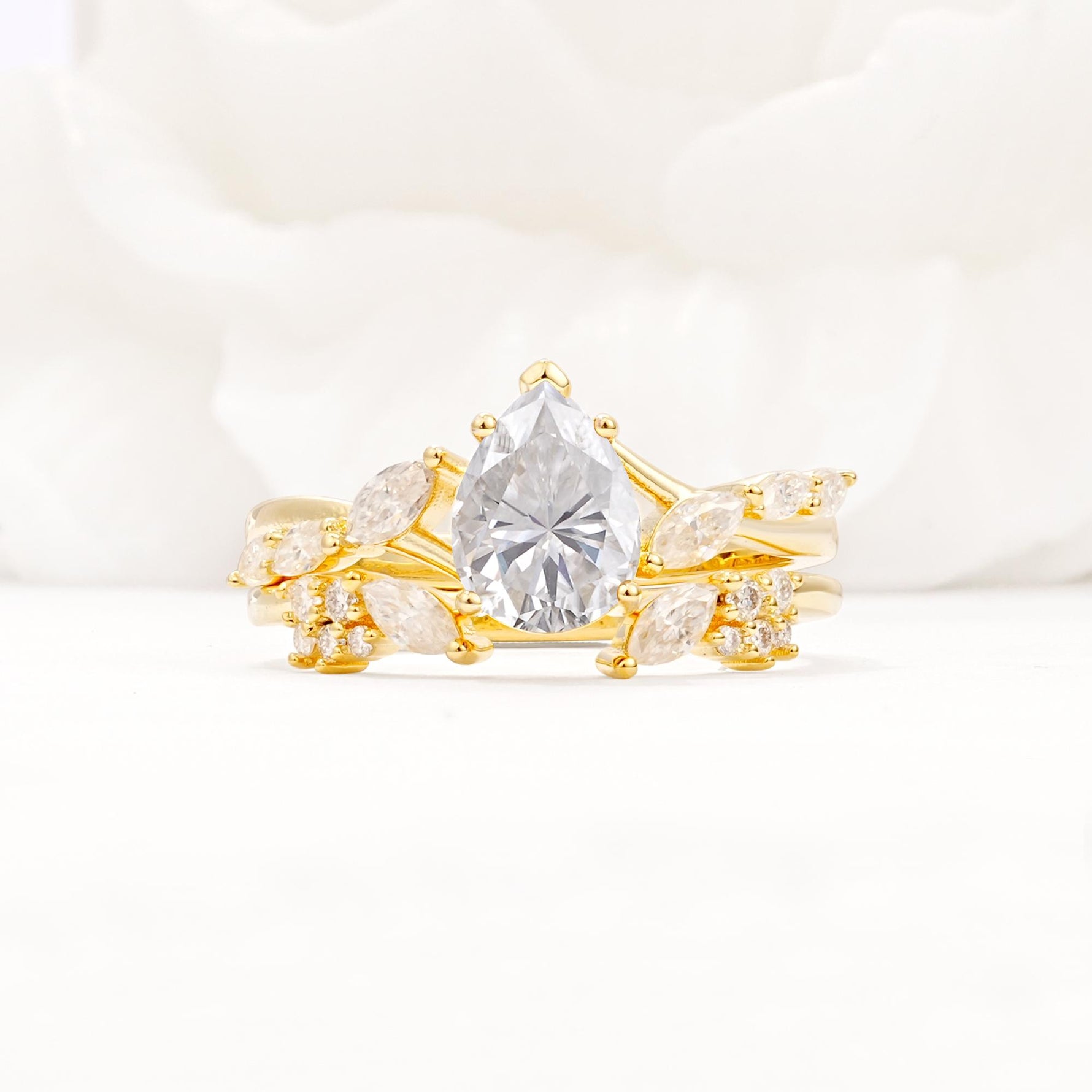 Nature-Inspired Pear Cut Moissanite Engagement Ring Set with Marquise Leaf - Yellow-Gold