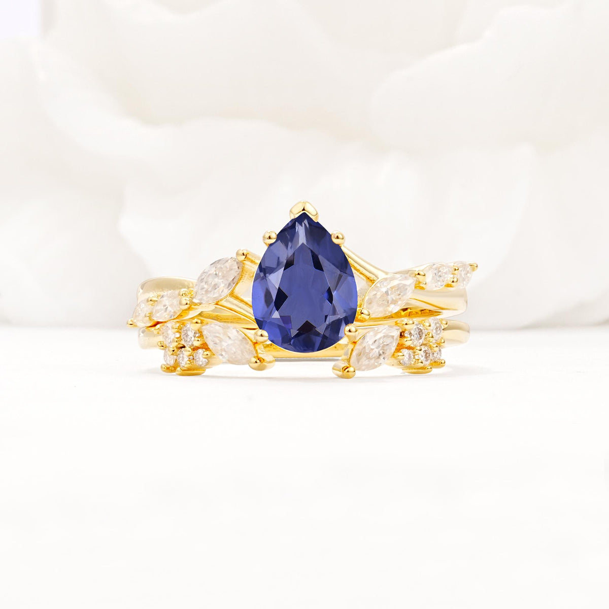 Nature-Inspired Pear Cut Tanzanite Engagement Ring Set with Marquise Leaf - Yellow-Gold