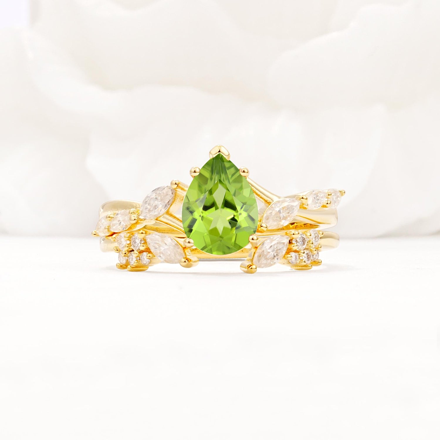 Nature-Inspired Pear Cut Peridot Engagement Ring Set with Marquise Leaf - Yellow-Gold