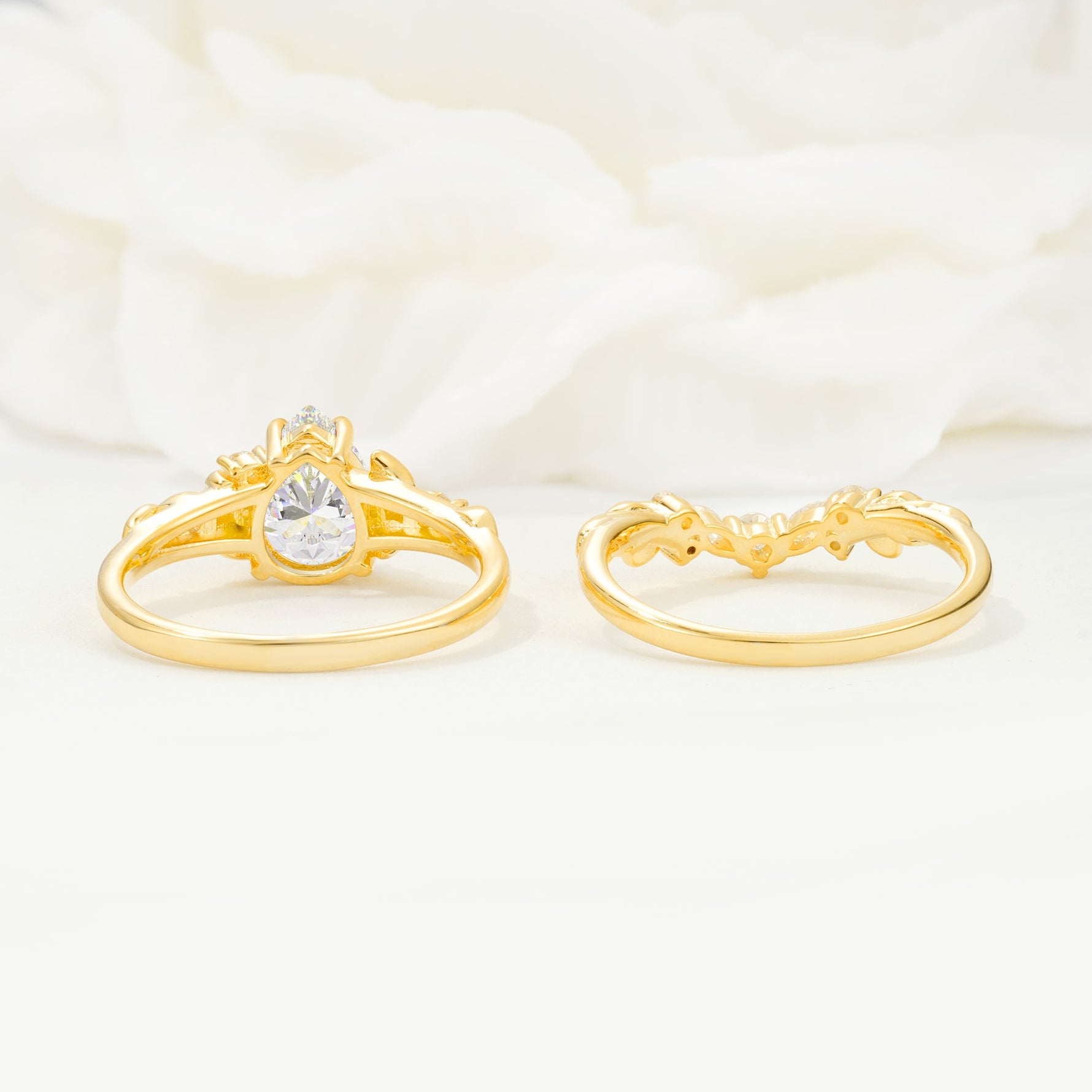 Vintage Pear Cut Moissanite Bridal Ring Set - Additional view