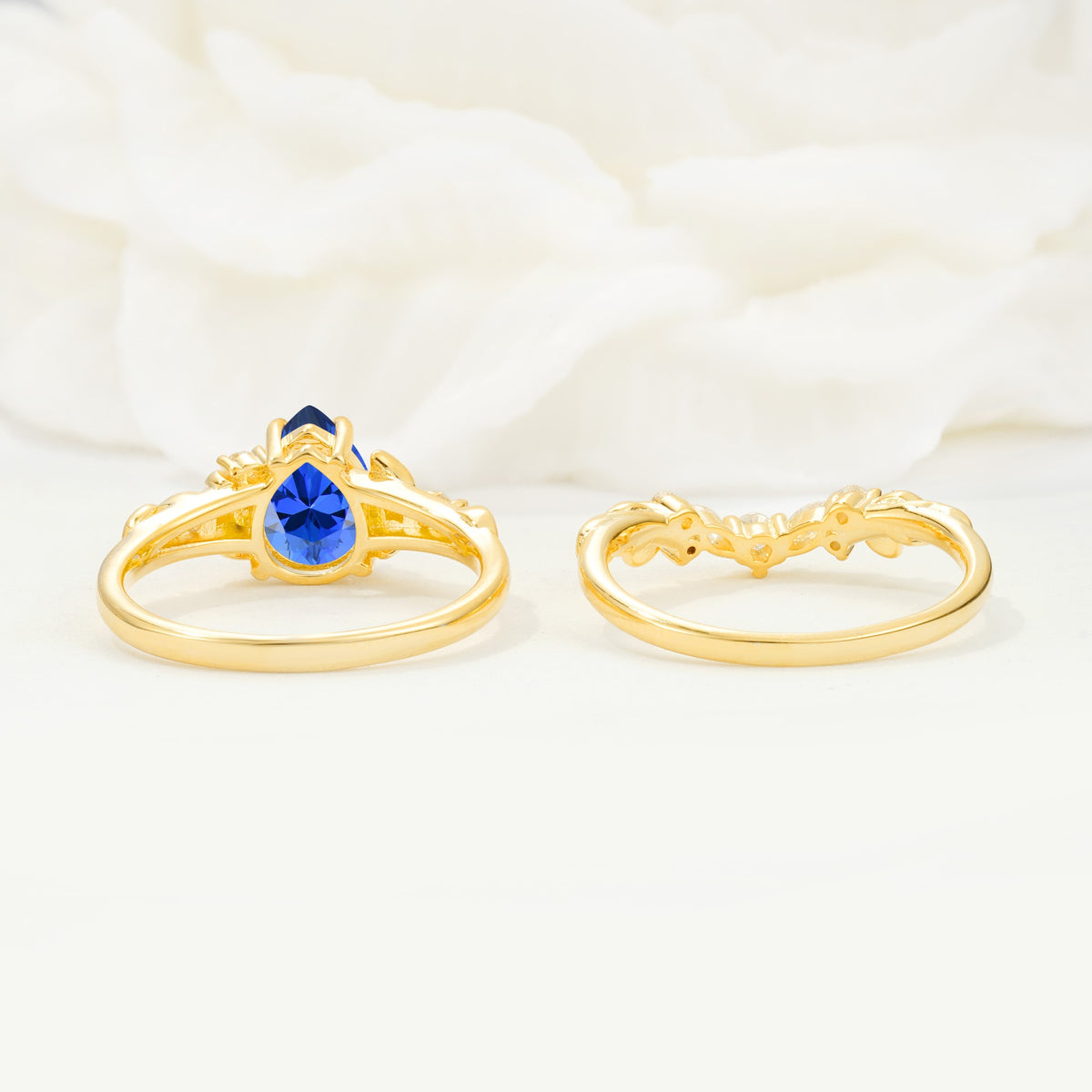 Vintage Pear Cut Sapphire Bridal Ring Set - Additional view