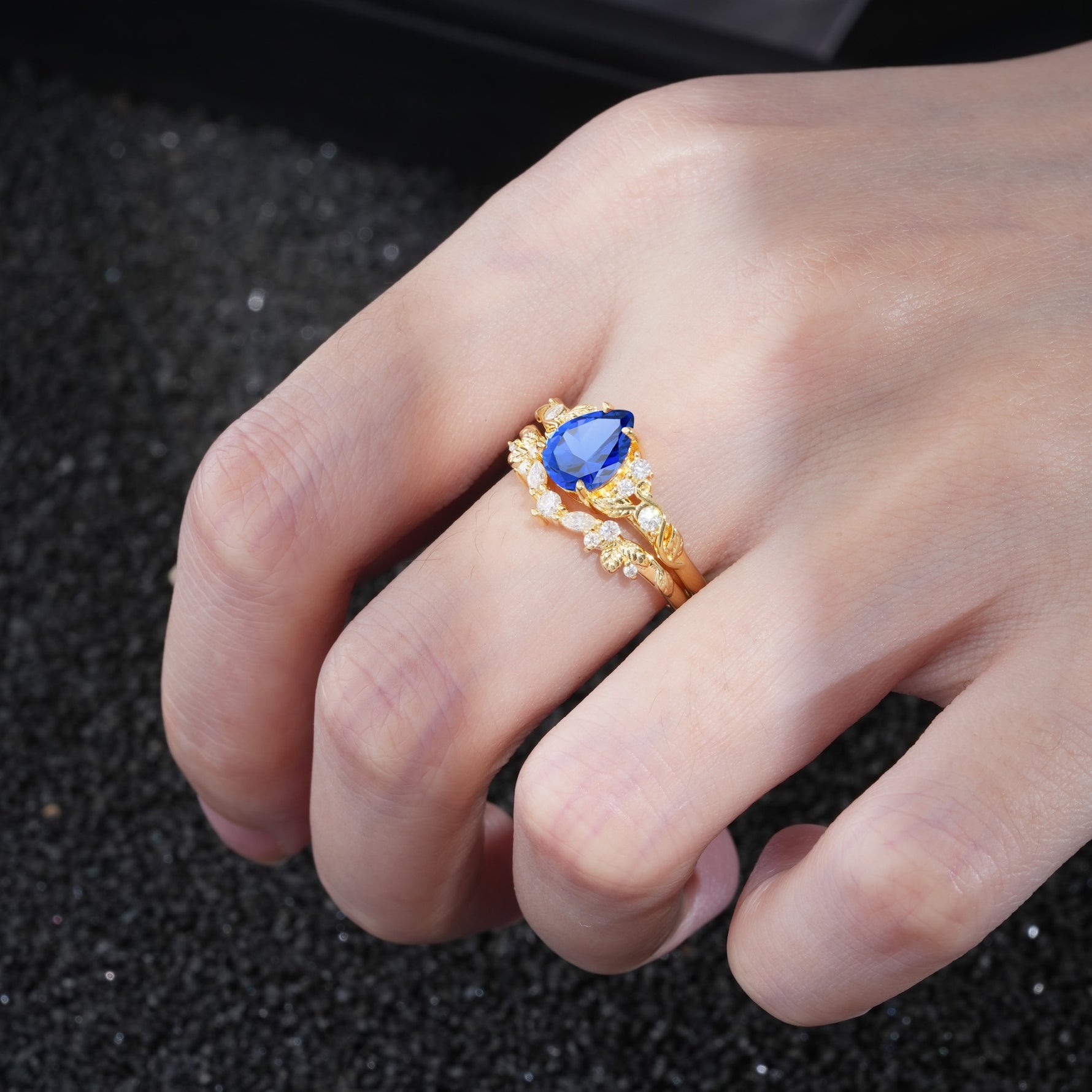 Vintage Pear Cut Sapphire Bridal Ring Set - Additional view