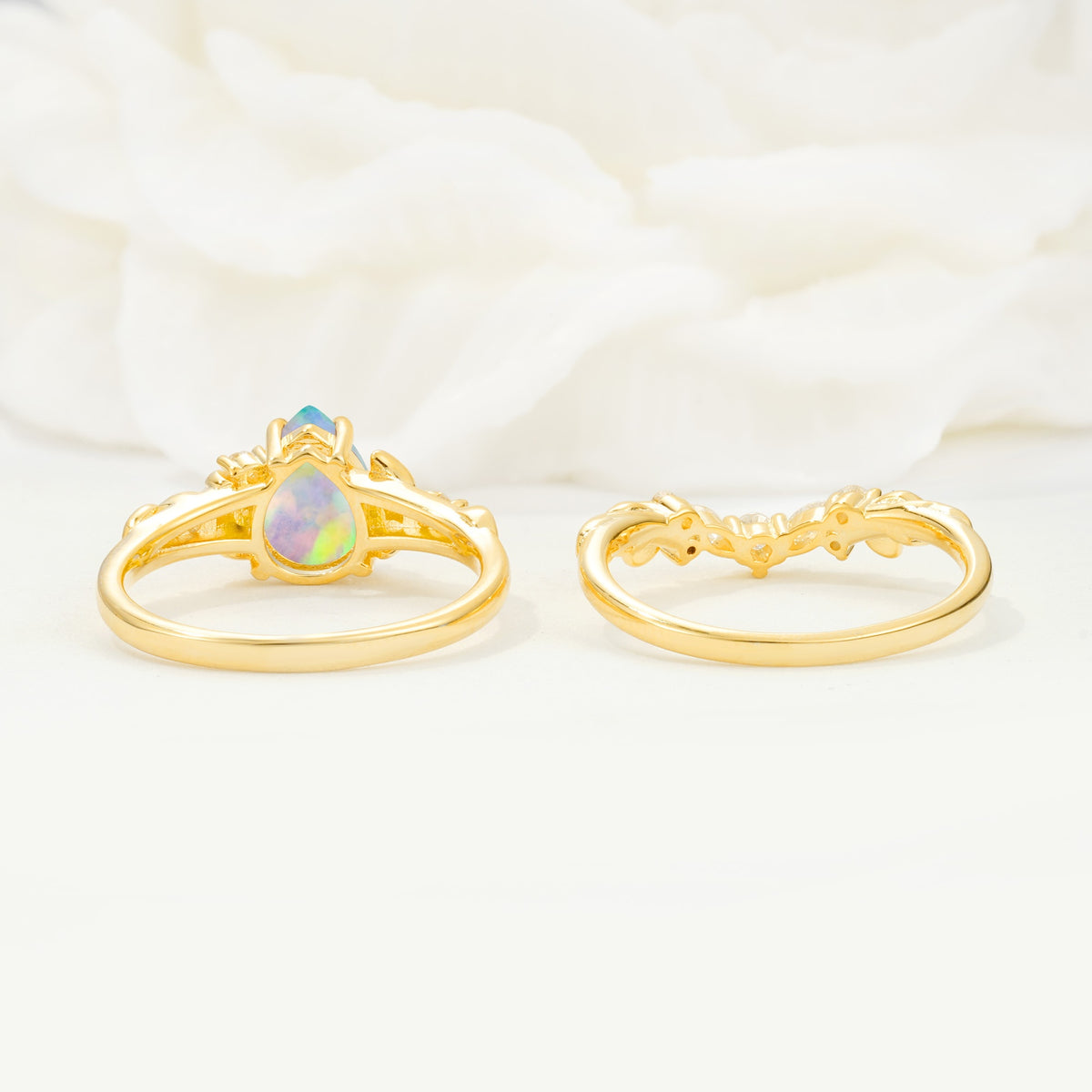 Vintage Pear Cut Fire Opal Bridal Ring Set - Additional view