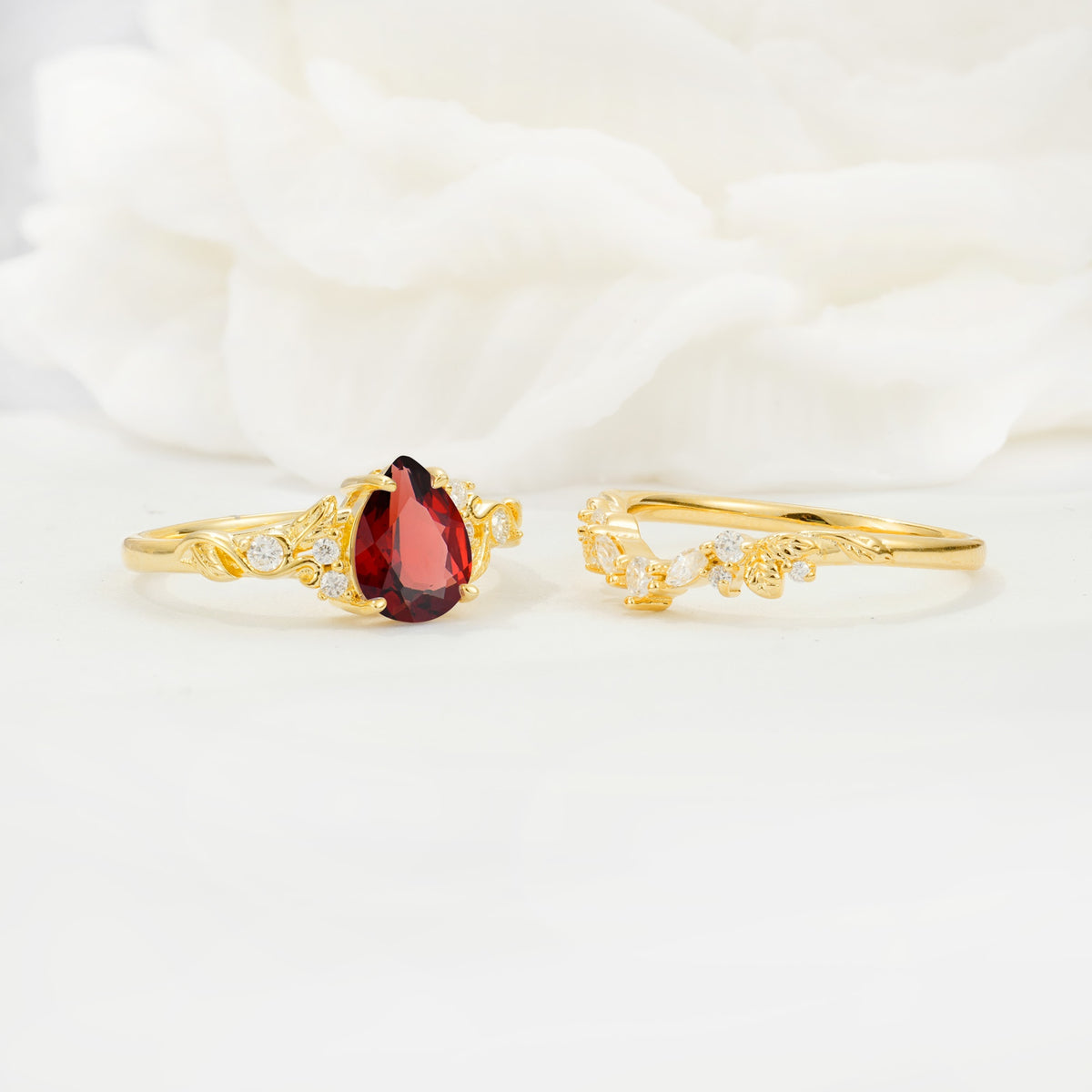 Vintage Pear Cut Garnet Bridal Ring Set - White-Gold