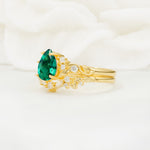 Vintage Pear Cut Emerald Bridal Ring Set - Rose-Gold