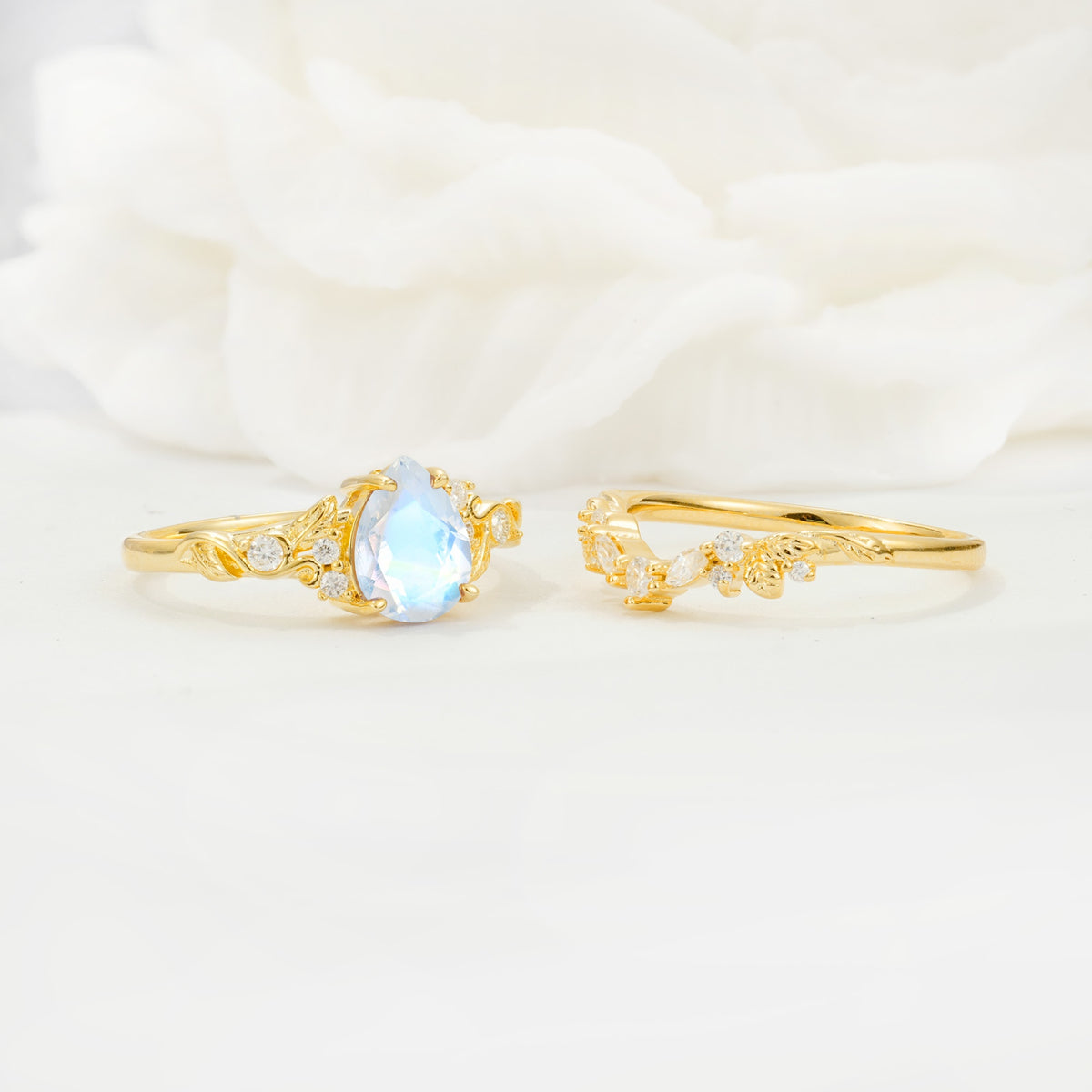 Vintage Pear Cut Moonstone Bridal Ring Set - White-Gold