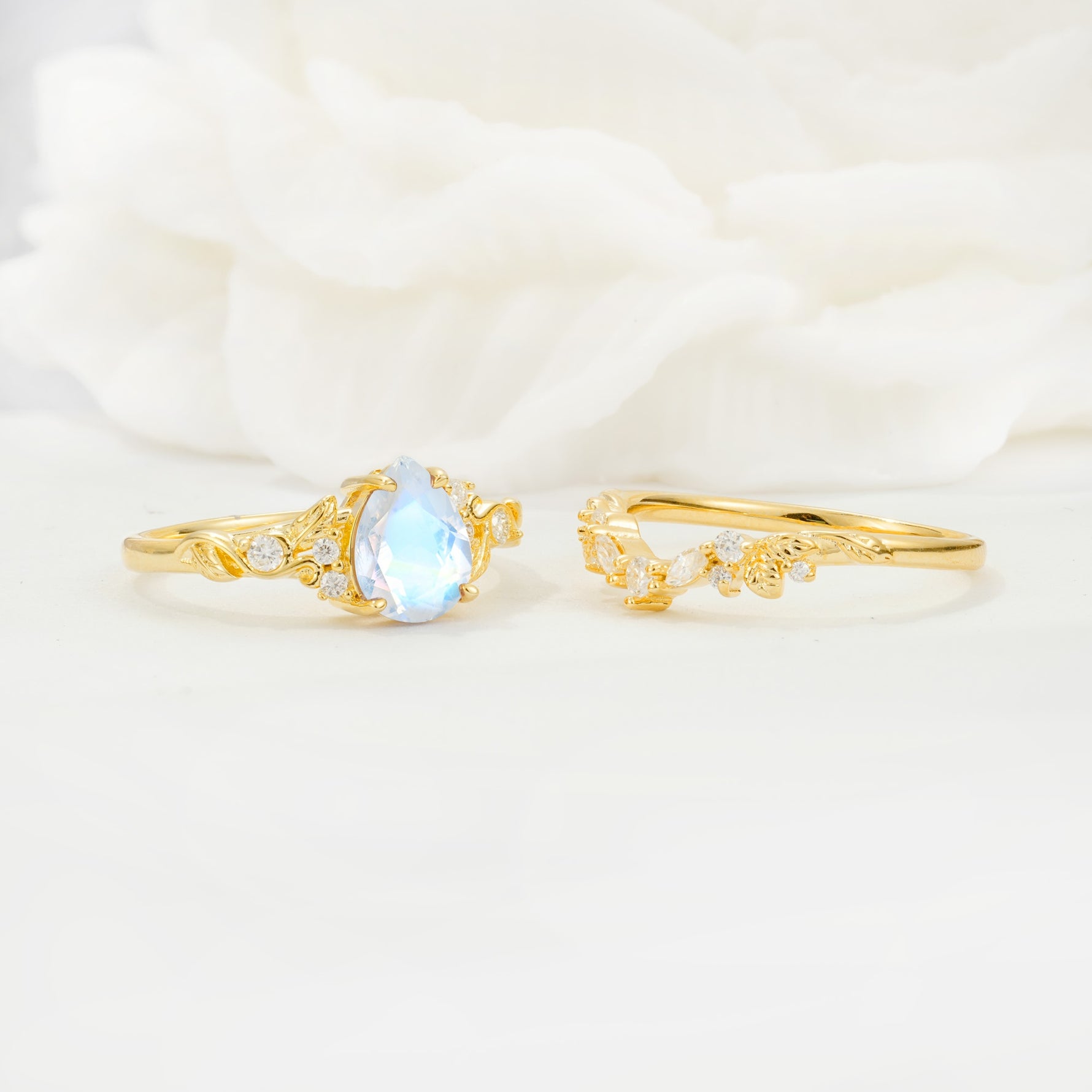Vintage Pear Cut Moonstone Bridal Ring Set - White-Gold