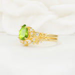 Vintage Pear Cut Peridot Bridal Ring Set - Rose-Gold