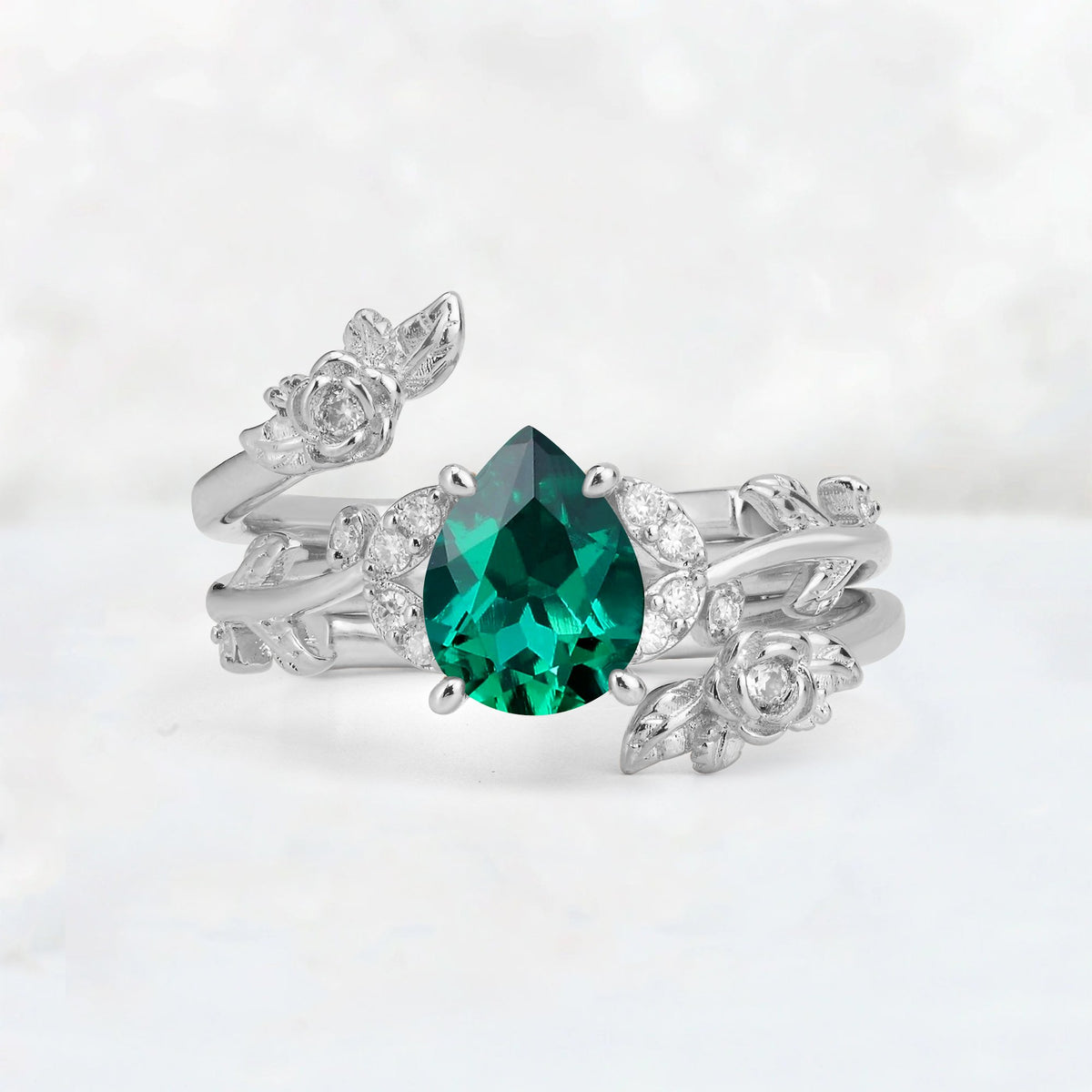 Pear Cut Emerald Floral Vine Bridal Ring Set - Additional view