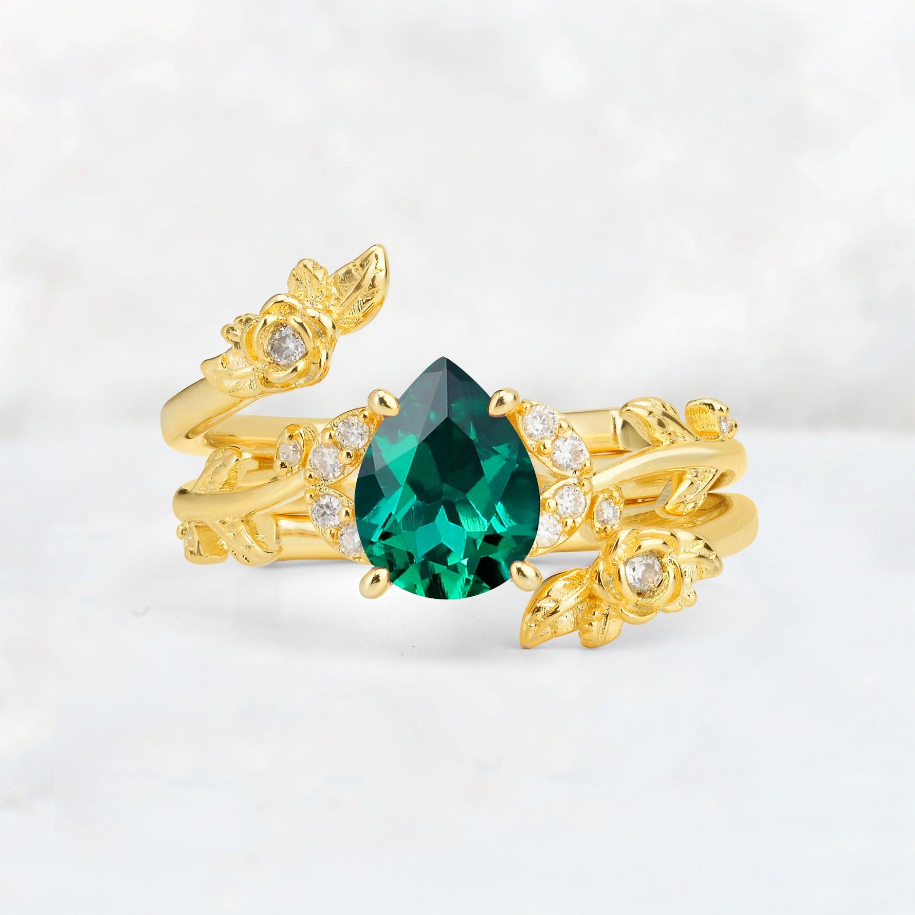 Pear Cut Emerald Floral Vine Bridal Ring Set - Additional view