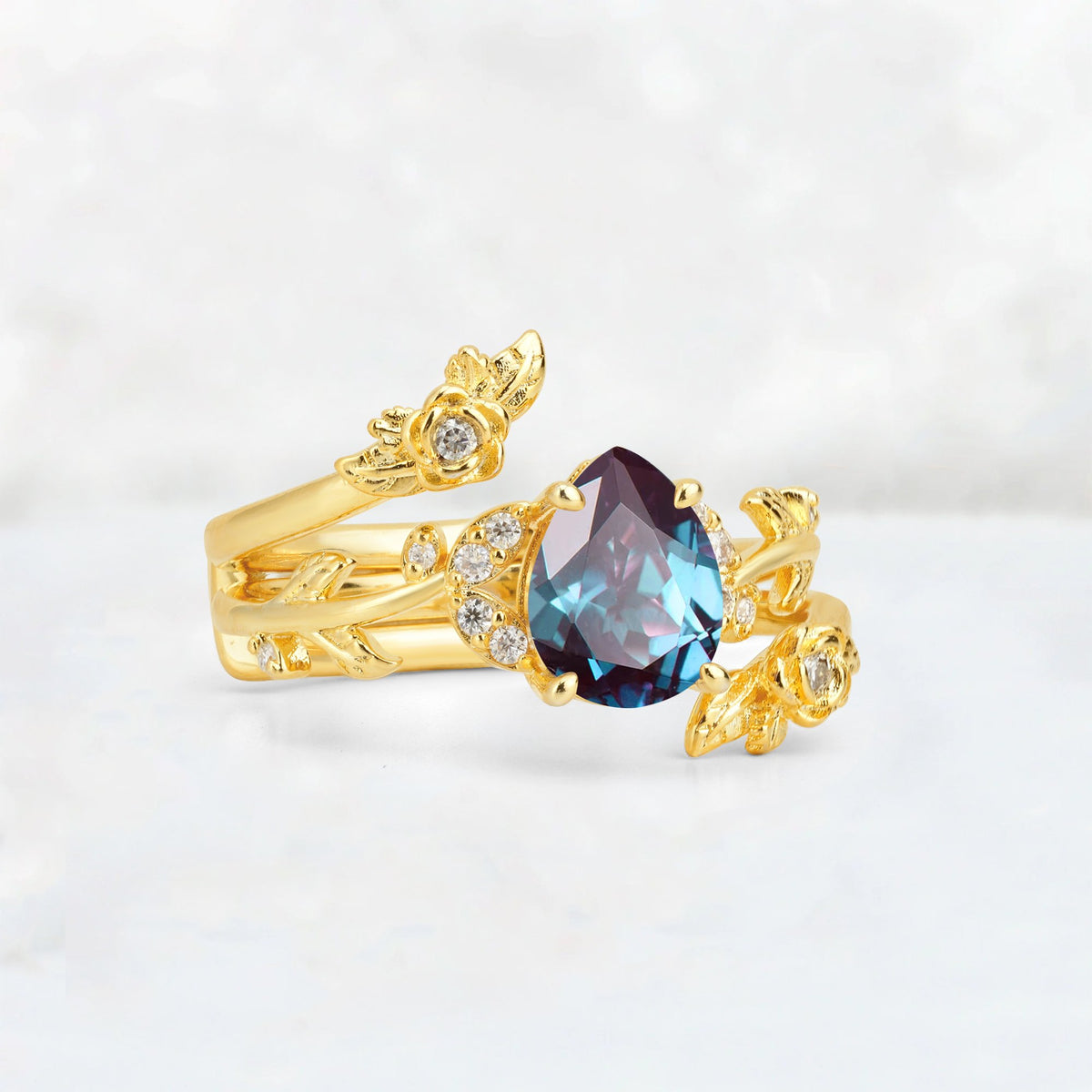 Pear Cut Alexandrite Floral Vine Bridal Ring Set - Additional view