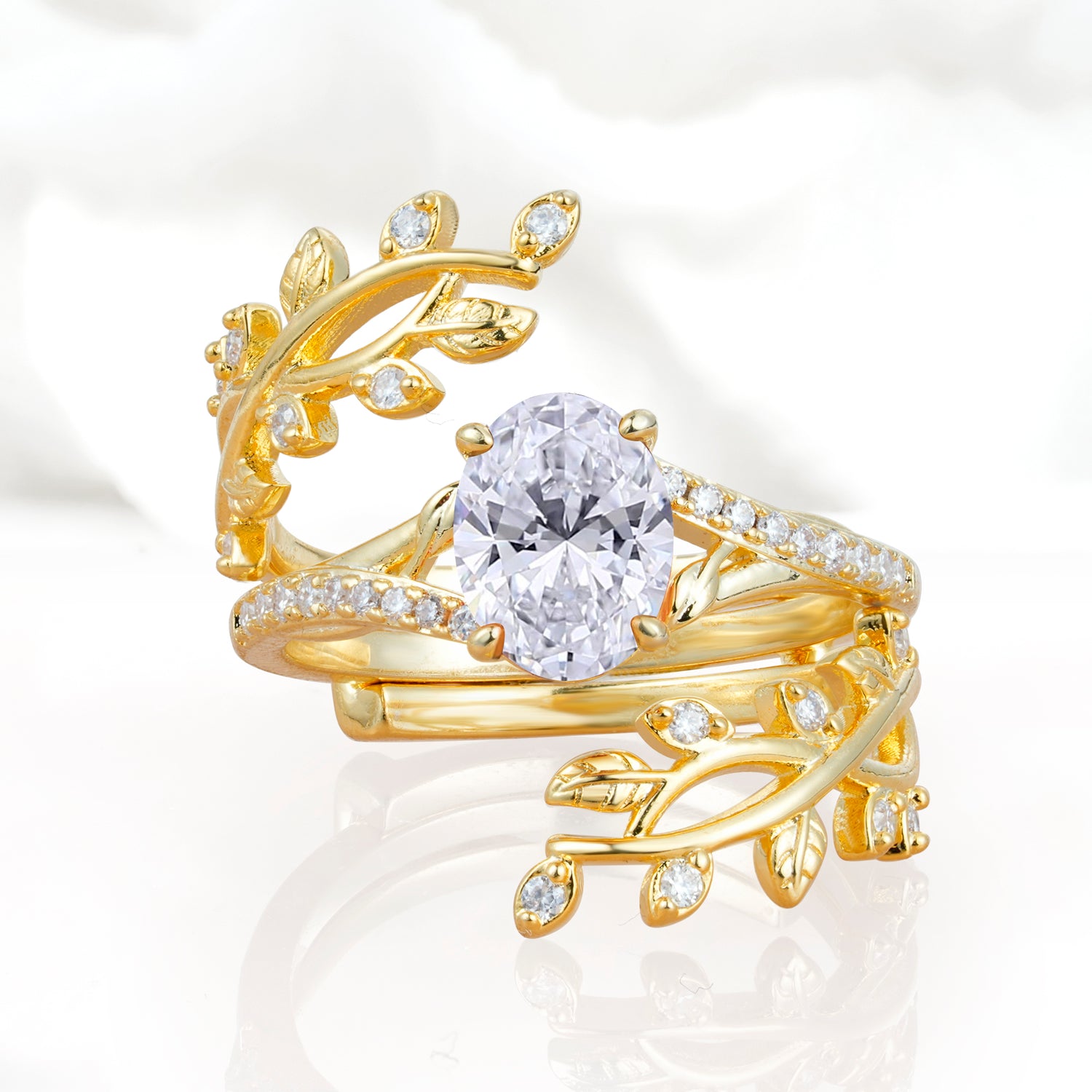 Nature-Inspired Gold Leaf Lab Diamond Bridal Ring Set with Oval Cut
