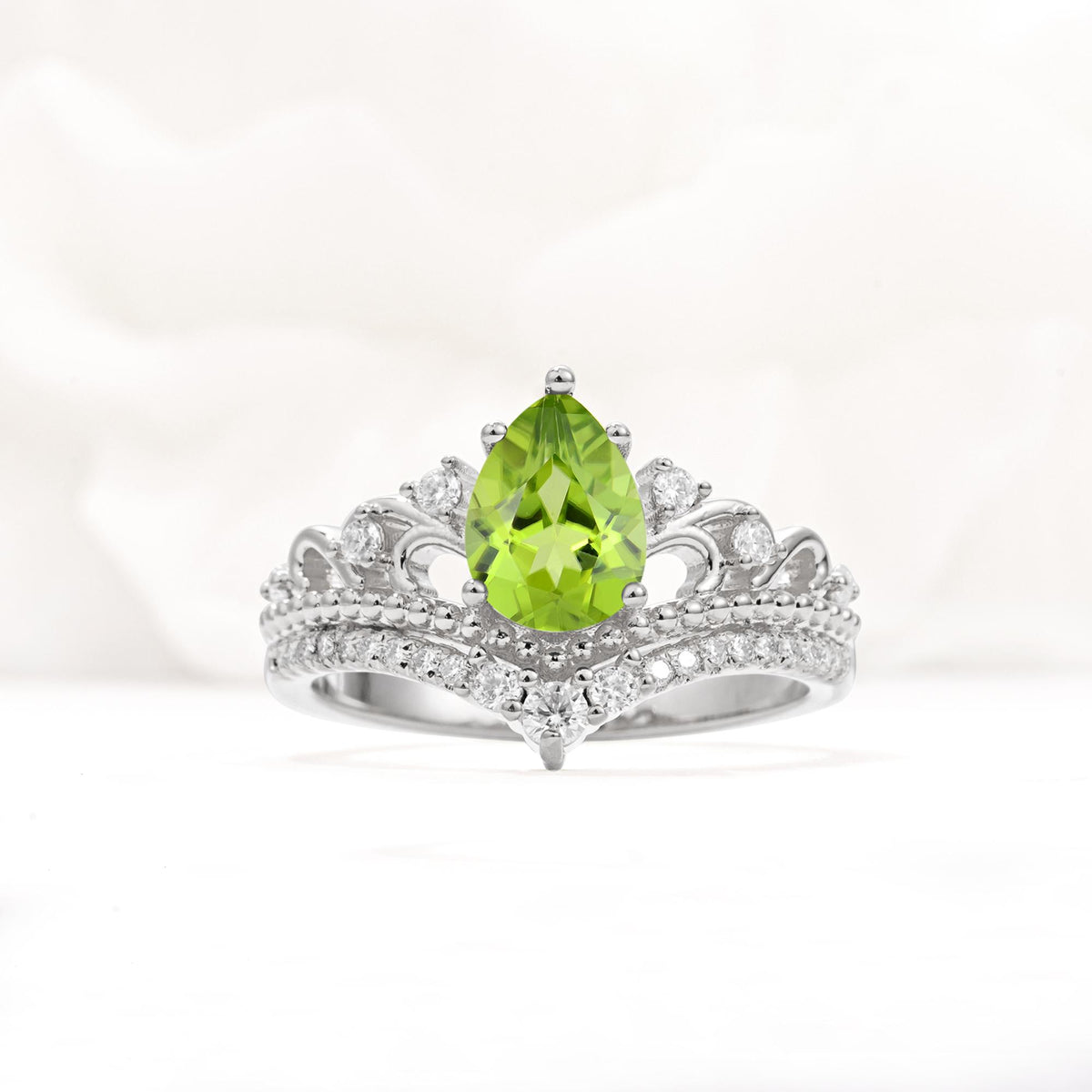 Vintage Pear Cut Peridot Crown Engagement Ring Set - Additional view