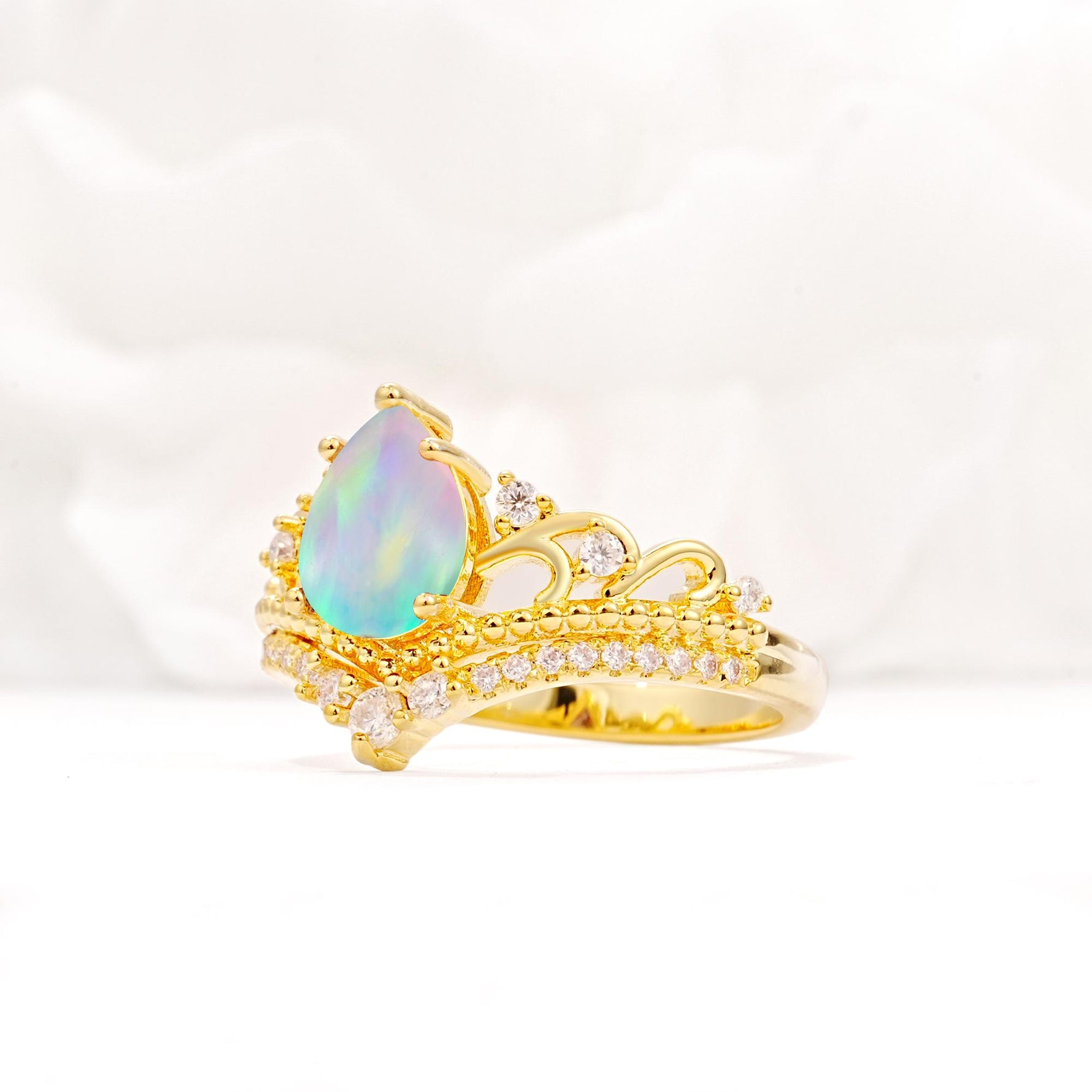 Vintage Pear Cut Fire Opal Crown Engagement Ring Set - Additional view