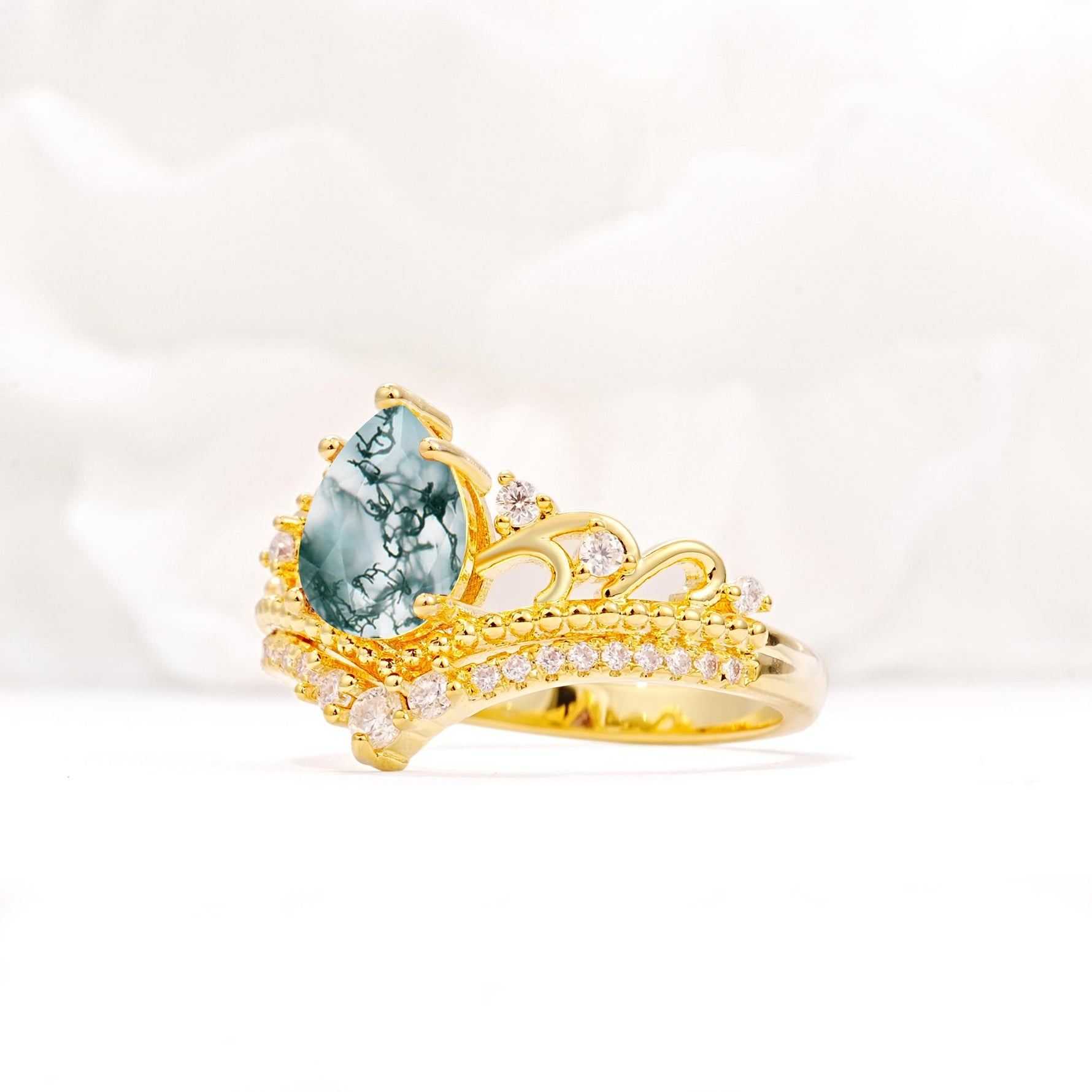Vintage Pear Cut Moss Agate Crown Engagement Ring Set - Additional view