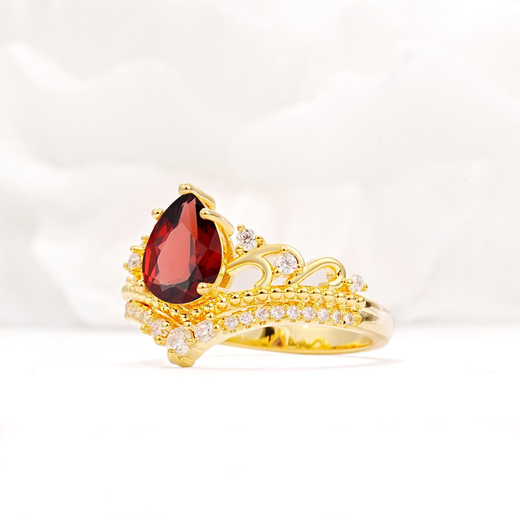 Vintage Pear Cut Garnet Crown Engagement Ring Set - Additional view